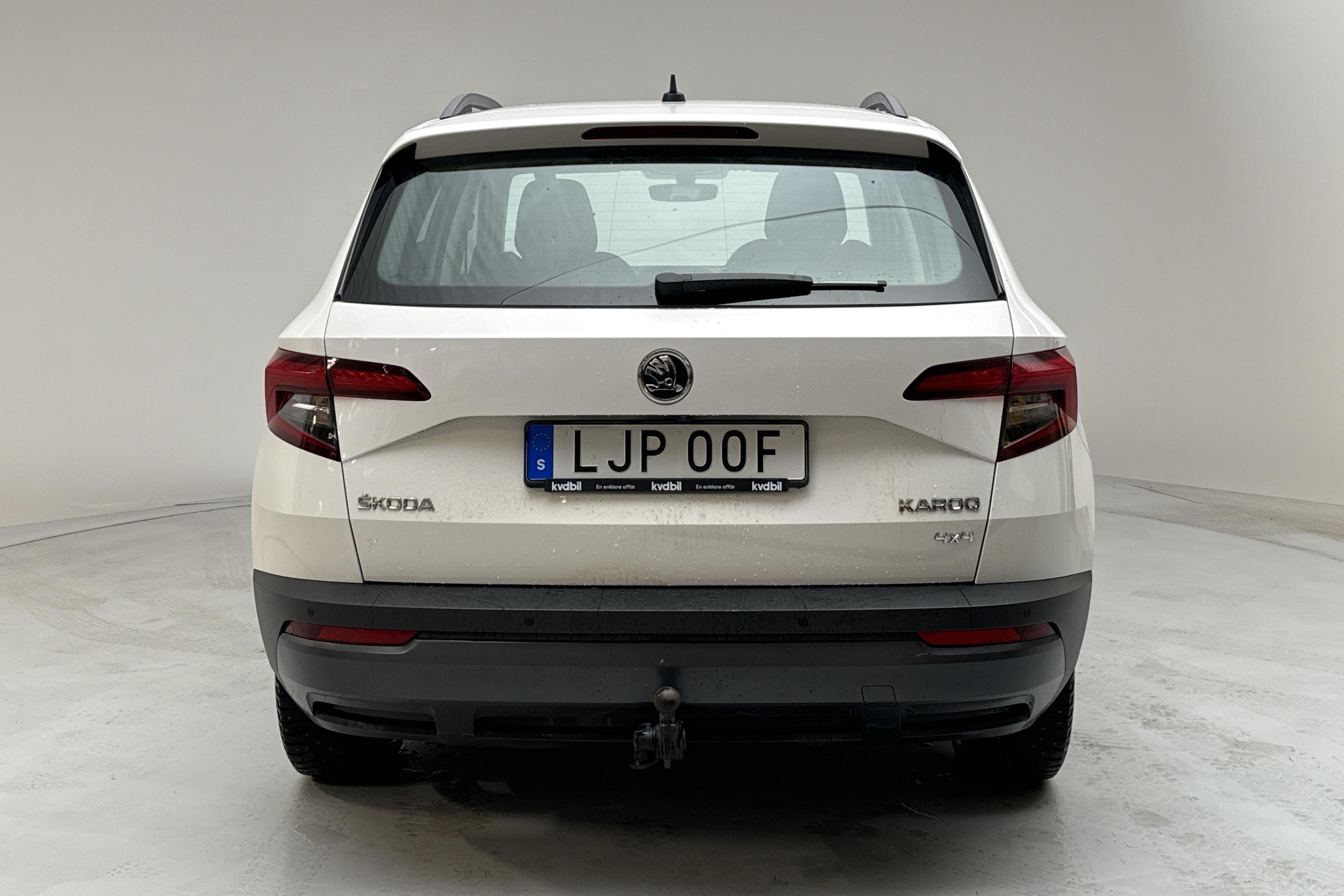 Skoda Karoq 2.0 TDI 4X4 (150hk) - 243 820 km - Manualna - biały - 2019