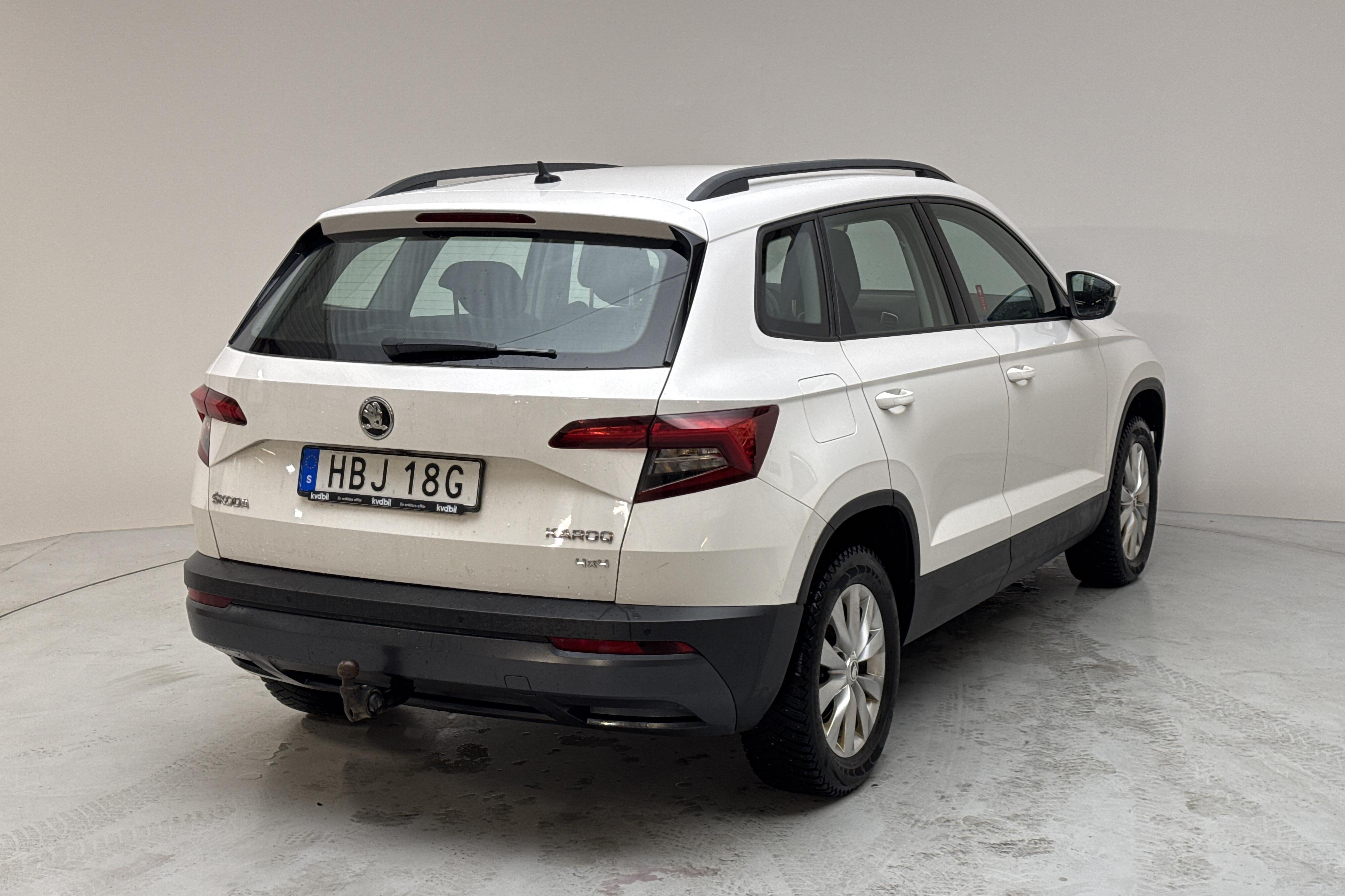 Skoda Karoq 2.0 TDI 4X4 (150hk) - 142 920 km - Manualna - biały - 2019