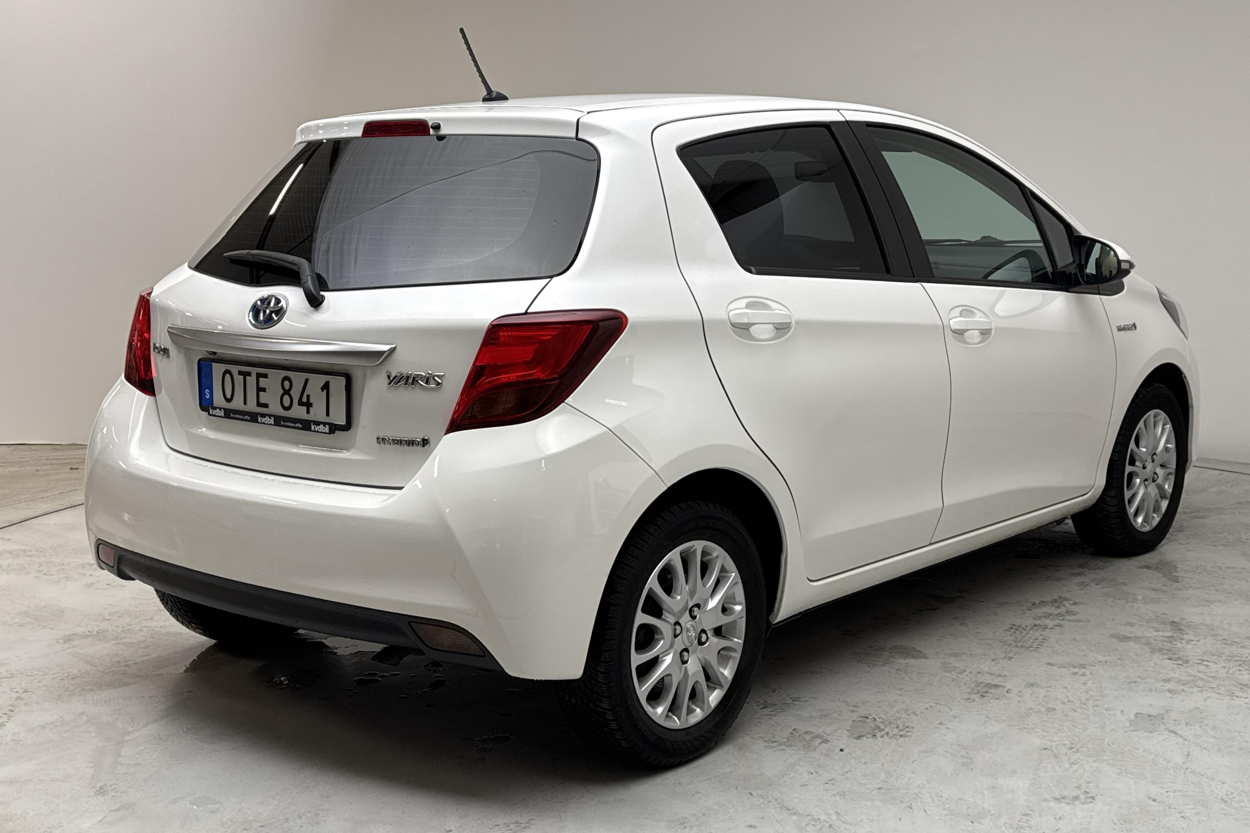 Toyota Yaris 1.5 HSD 5dr (75hk) - 110 740 km - Automaatne - valge - 2015