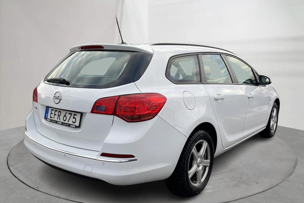 Opel Astra 1.6 ECOTEC Sports Tourer (115hk) - 147 190 km - Manuaalinen - valkoinen - 2014