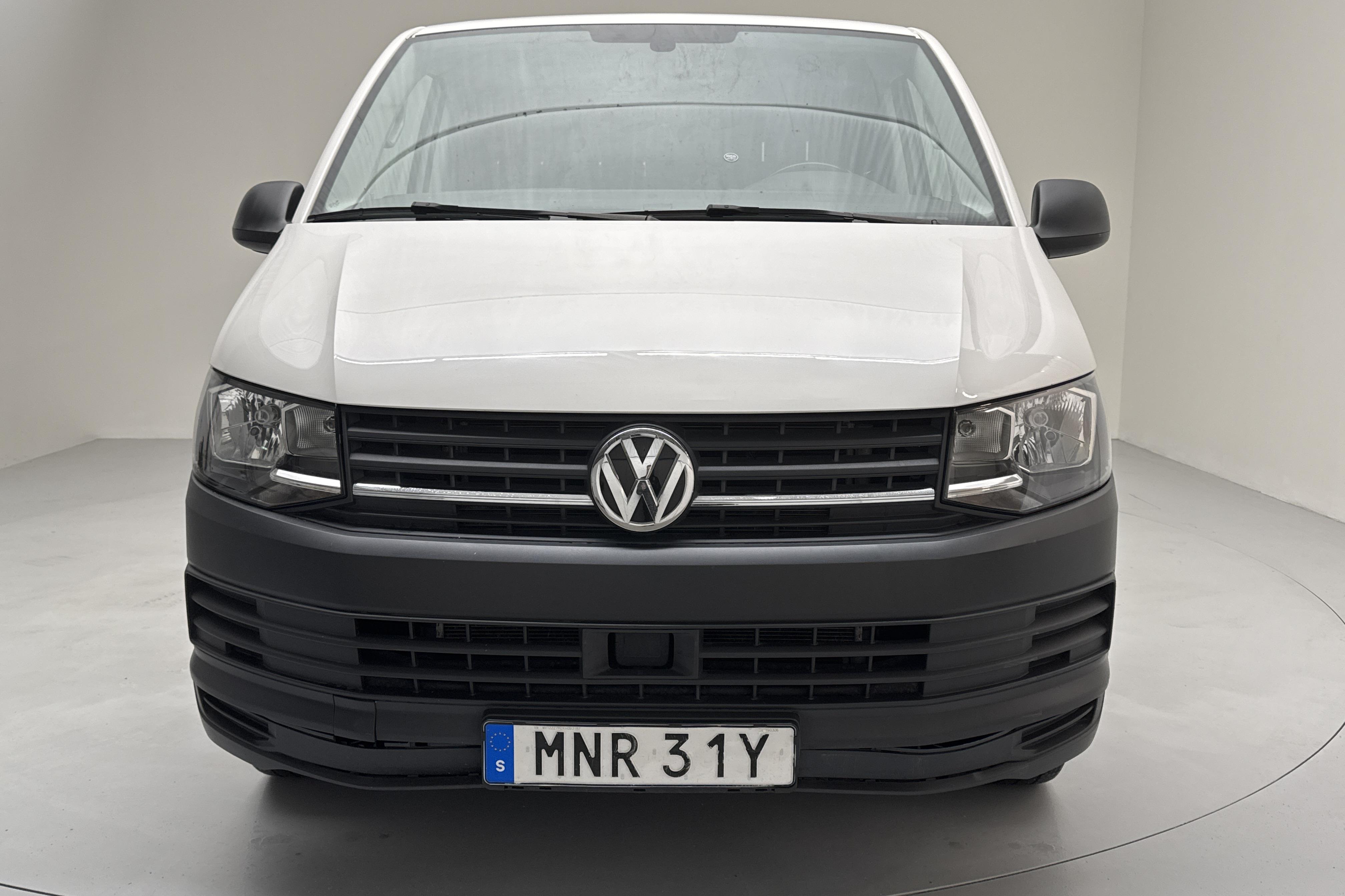 VW Transporter T6 2.0 TDI BMT Skåp (150hk) - 63 950 km - Automatyczna - biały - 2019