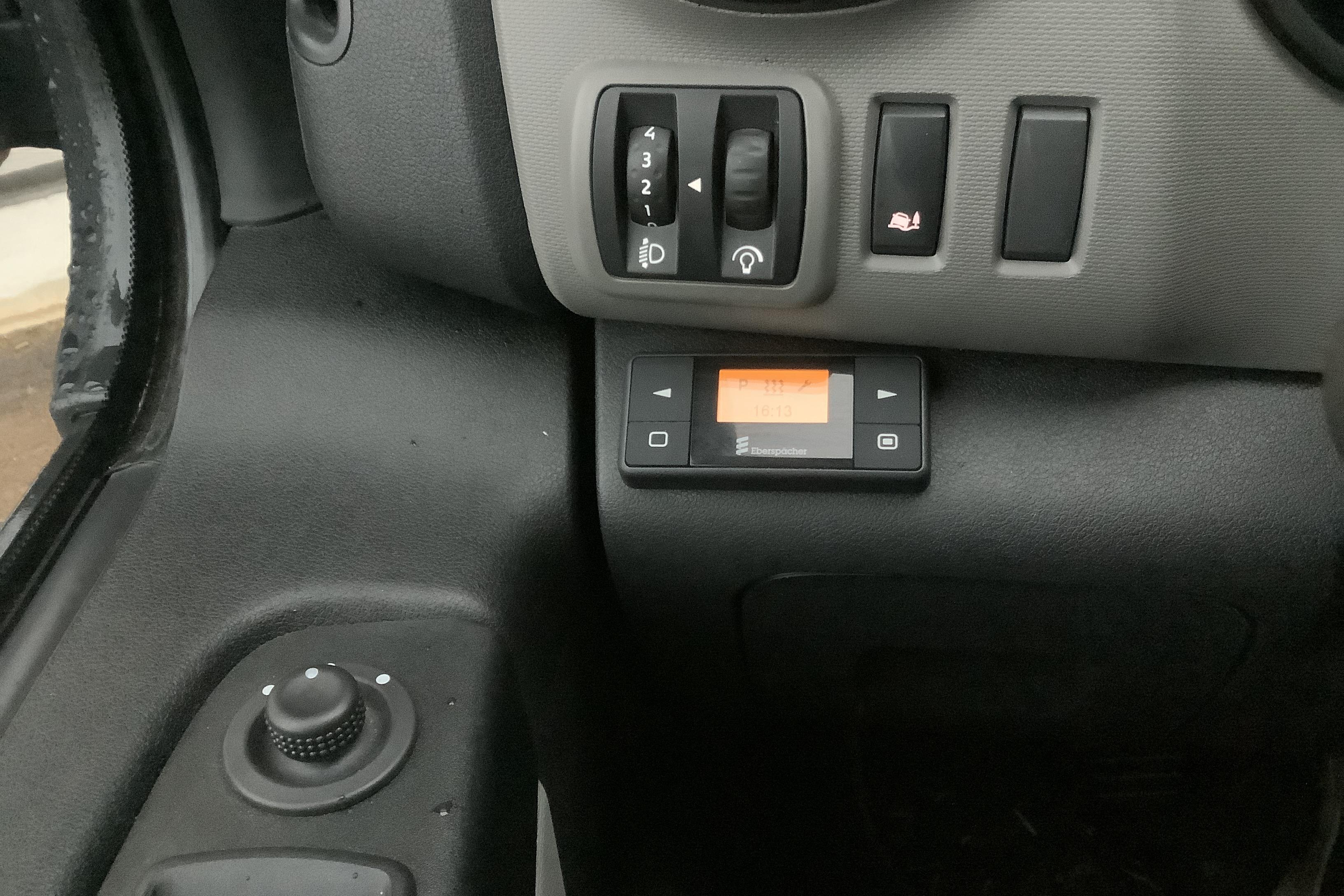 Renault Trafic 1.6 dCi Skåp (125hk) - 23 450 km - Manuaalinen - valkoinen - 2019