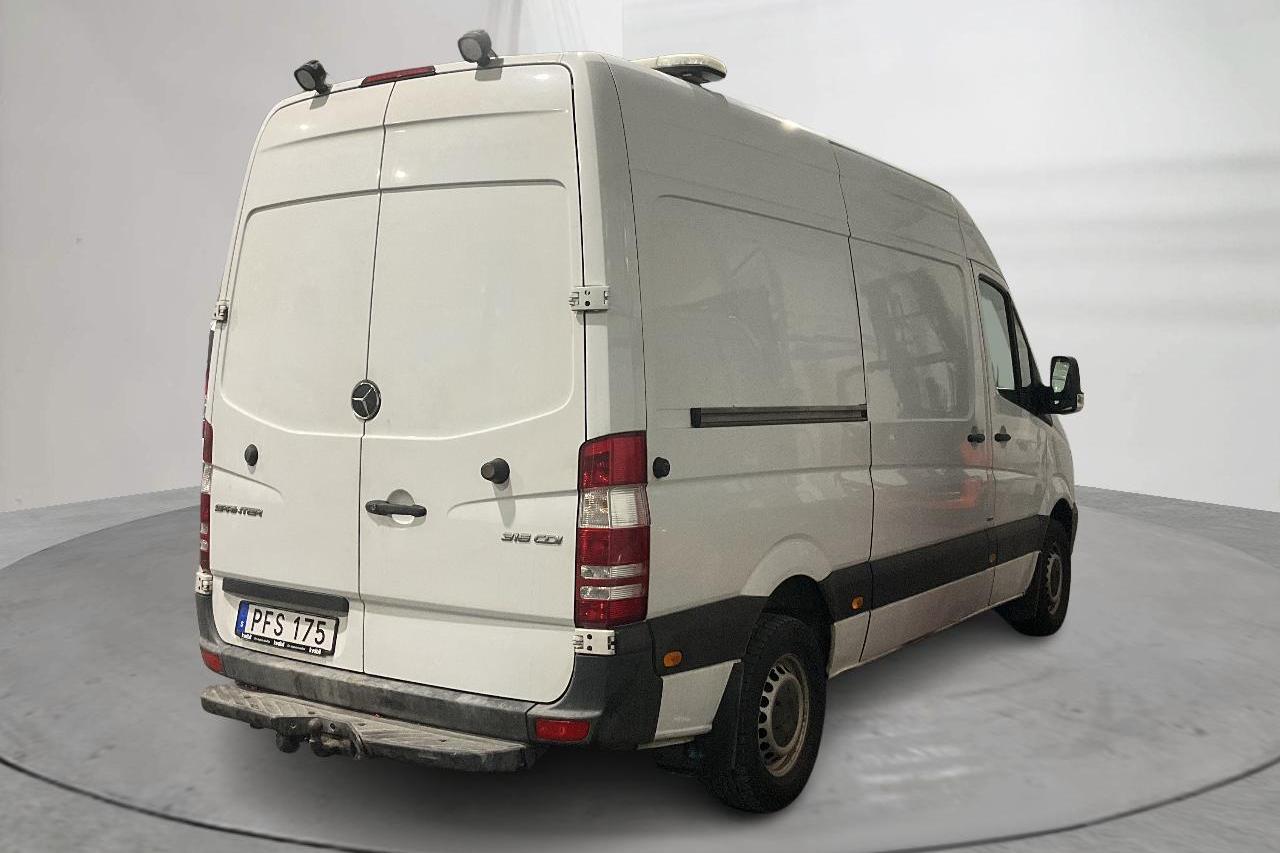 Mercedes Sprinter 316 CDI (163hk) - 241 930 km - Käsitsi - valge - 2017