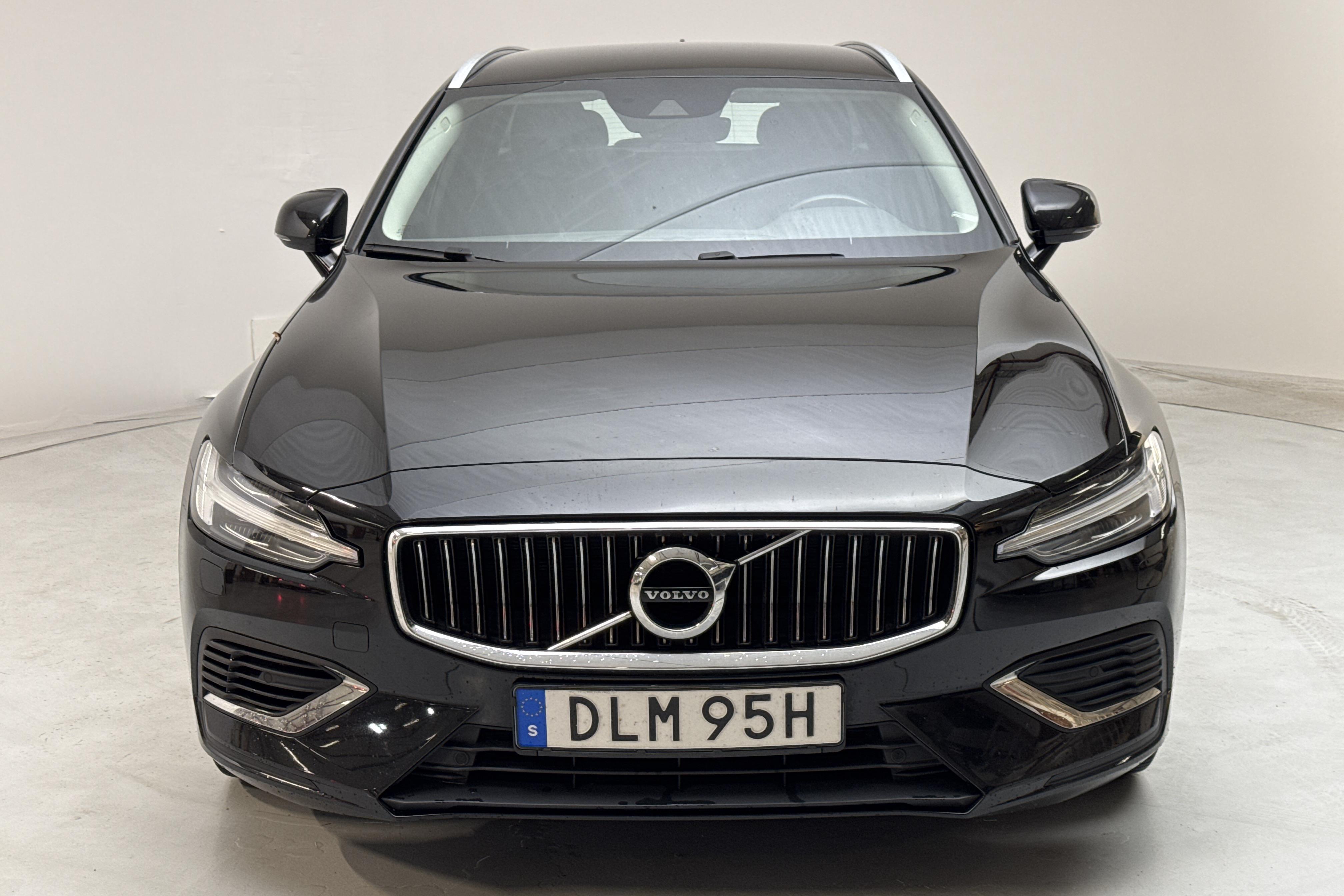 Volvo V60 T6 AWD Twin Engine (340hk) - 80 010 km - Automatyczna - czarny - 2022