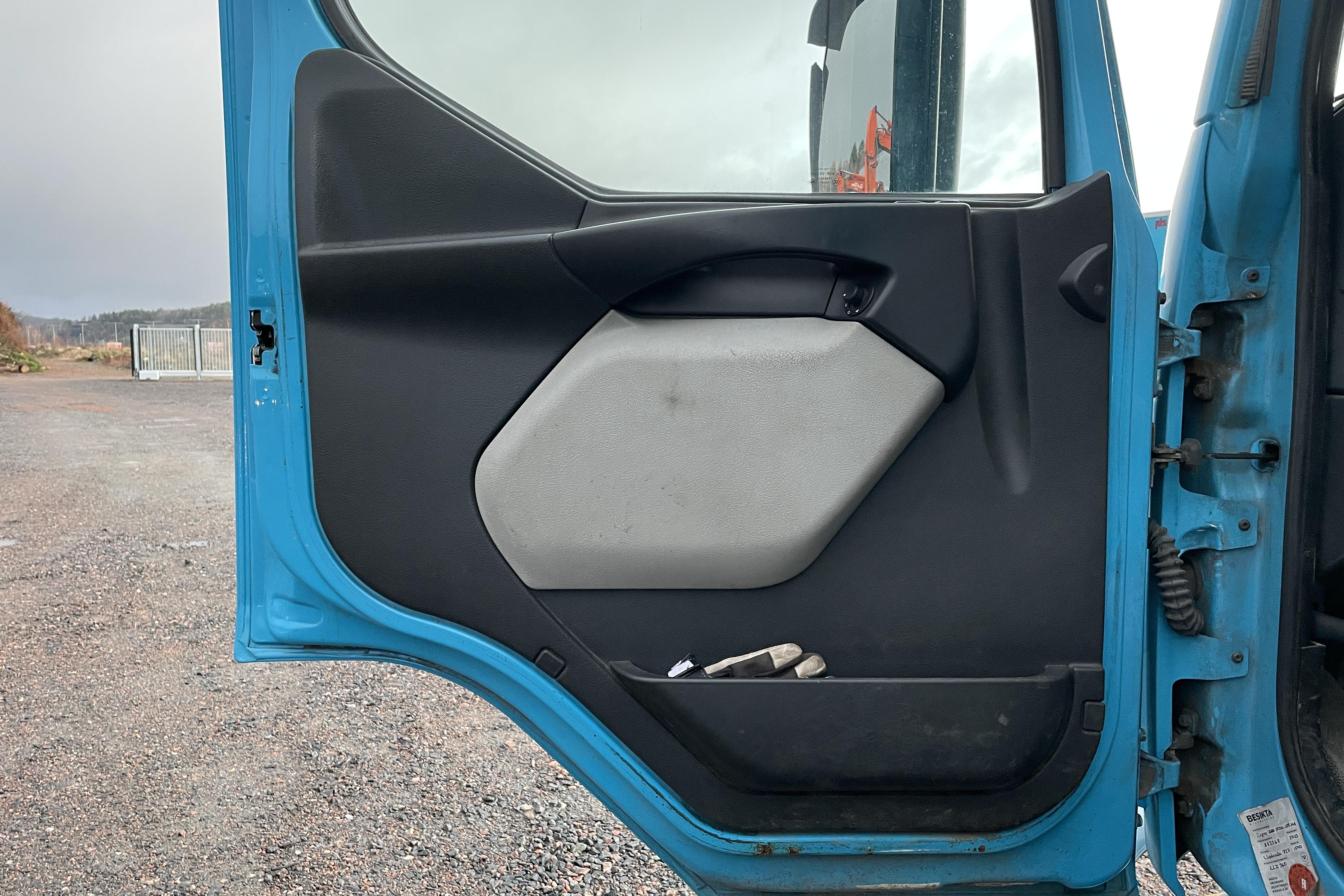 VOLVO FL240 - 486 291 km - Automaattinen - Light Blue - 2014