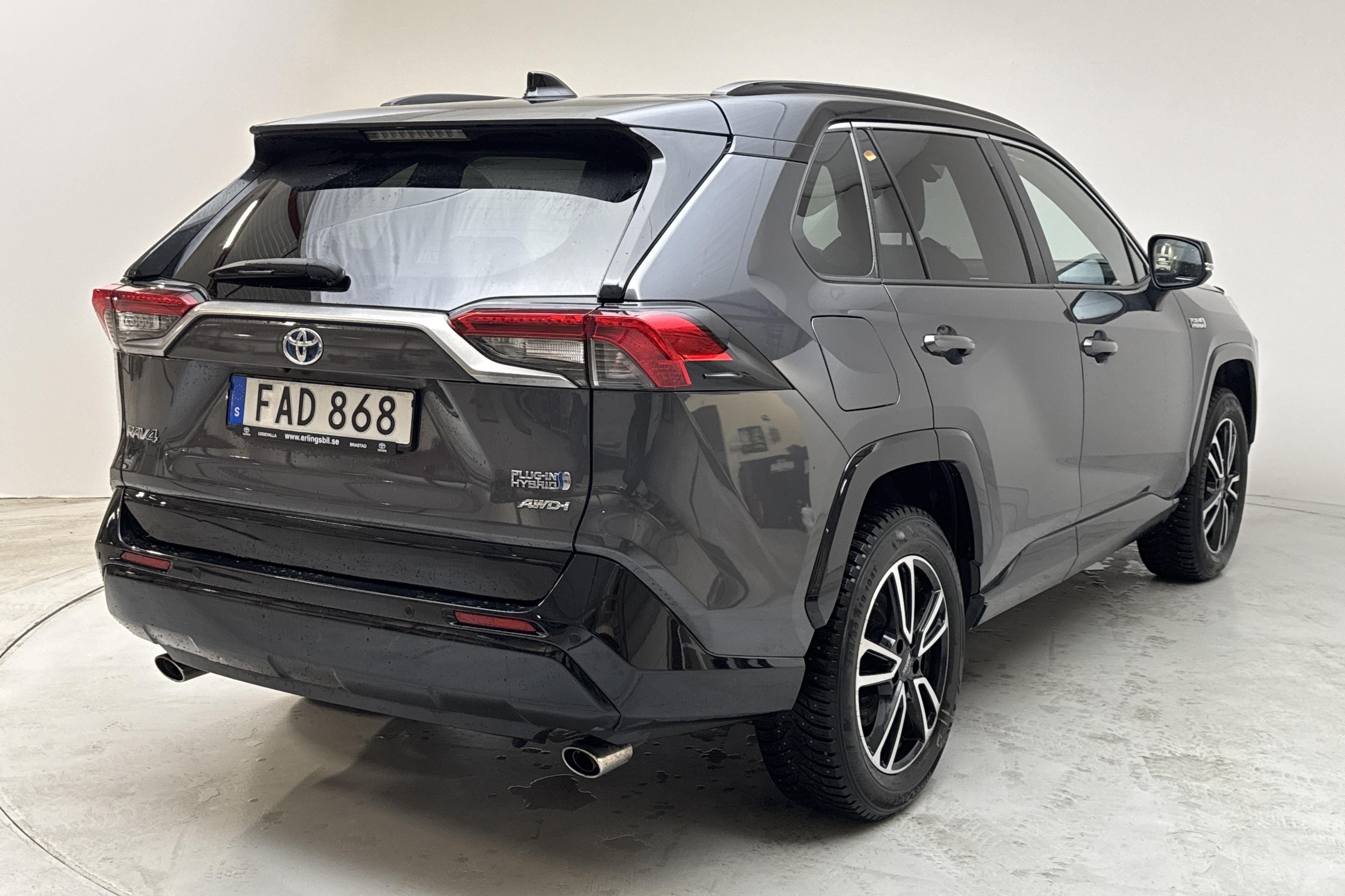 Toyota RAV4 2.5 Plug-in Hybrid AWD (306hk) - 7 919 mil - Automat - grå - 2021