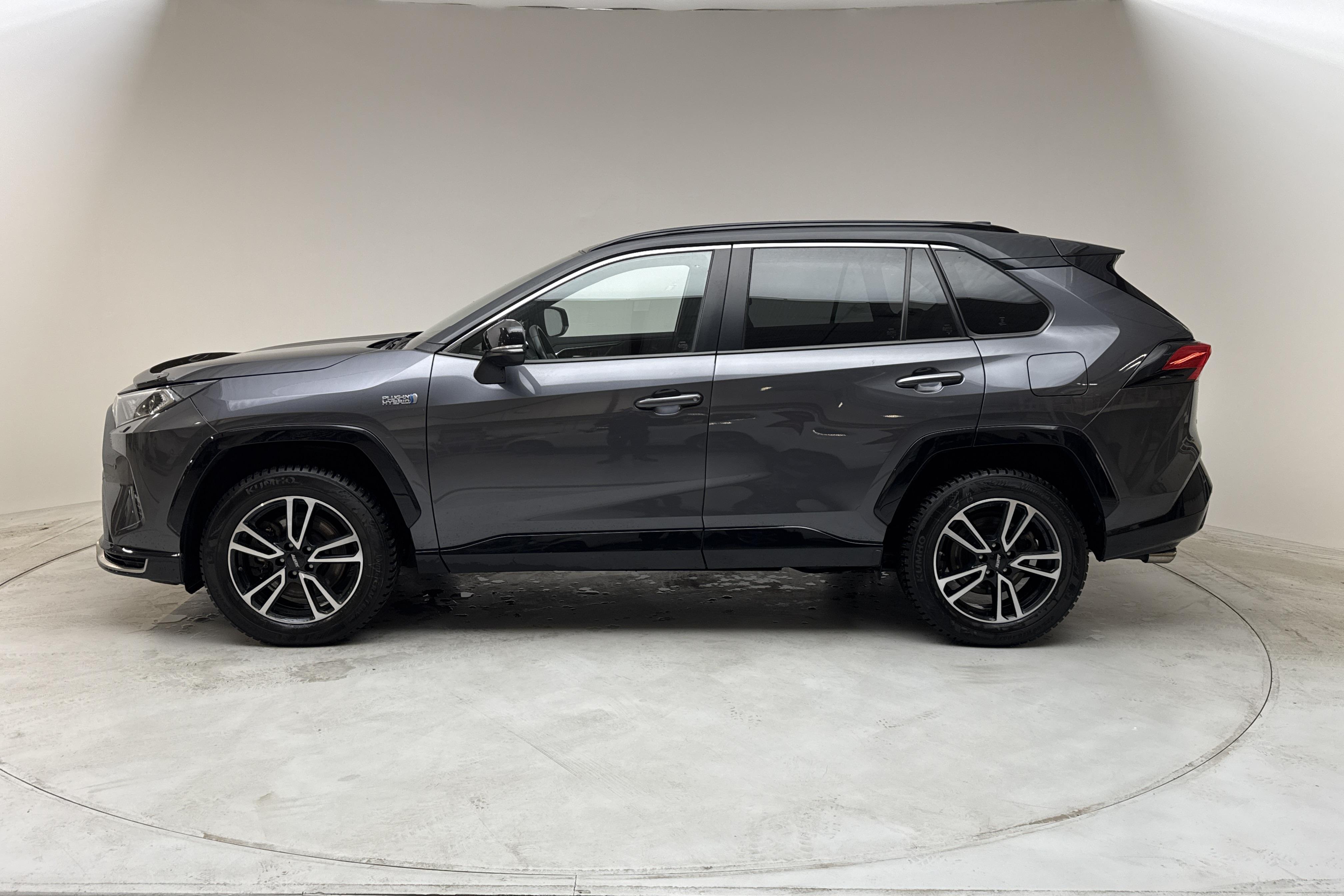 Toyota RAV4 2.5 Plug-in Hybrid AWD (306hk) - 7 919 mil - Automat - grå - 2021