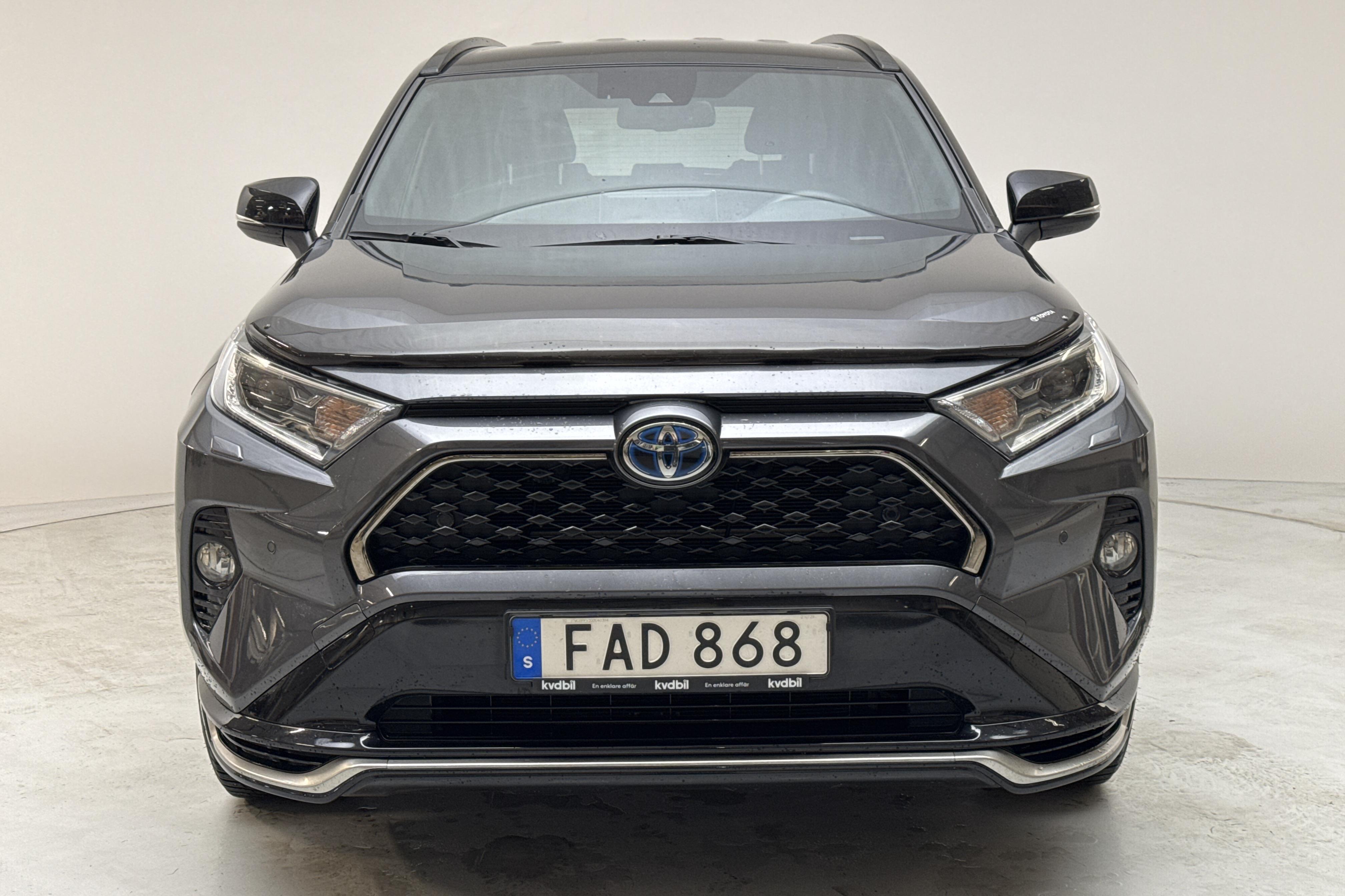 Toyota RAV4 2.5 Plug-in Hybrid AWD (306hk) - 7 919 mil - Automat - grå - 2021