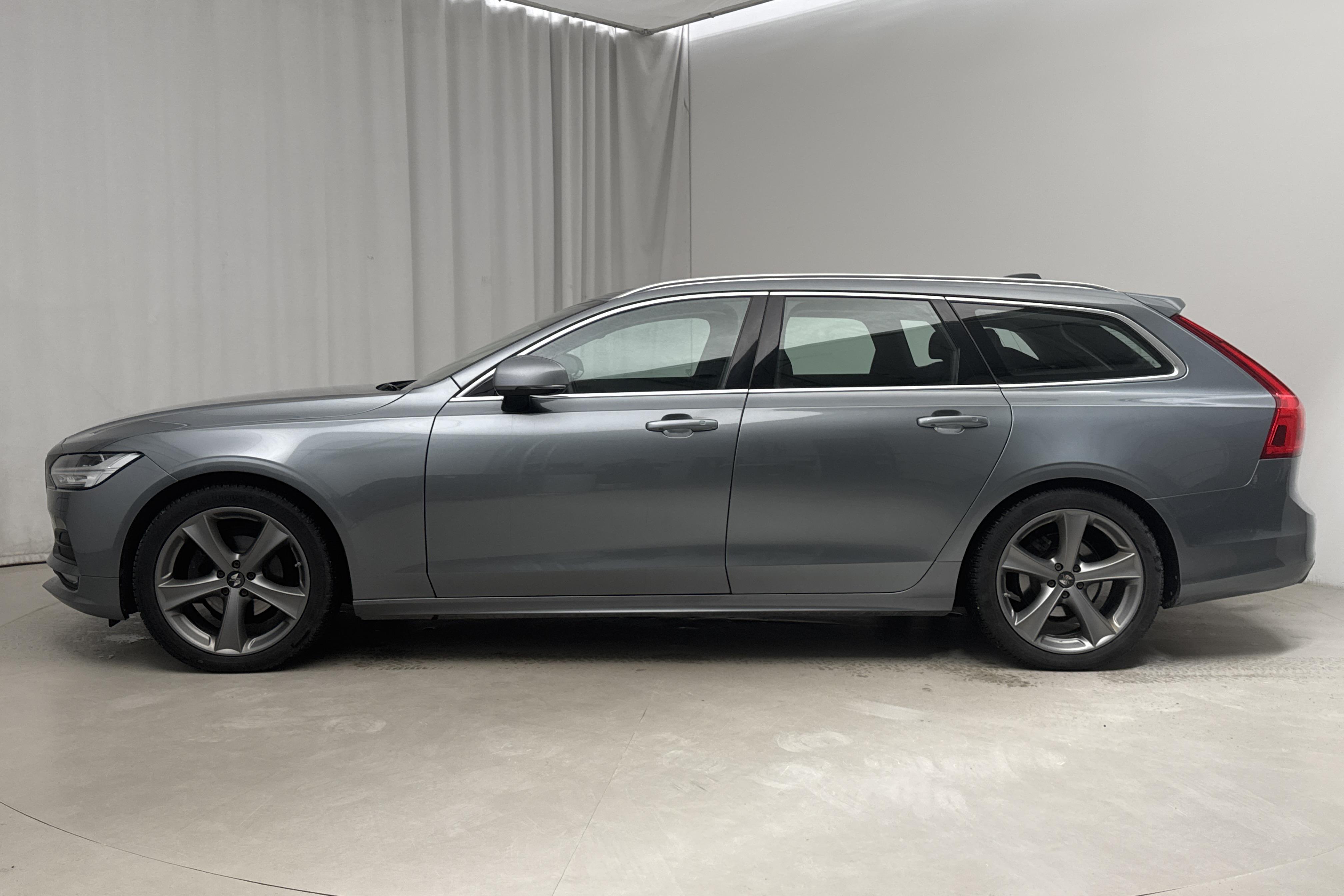 Volvo V90 D4 (190hk) - 204 050 km - Automaatne - hall - 2019