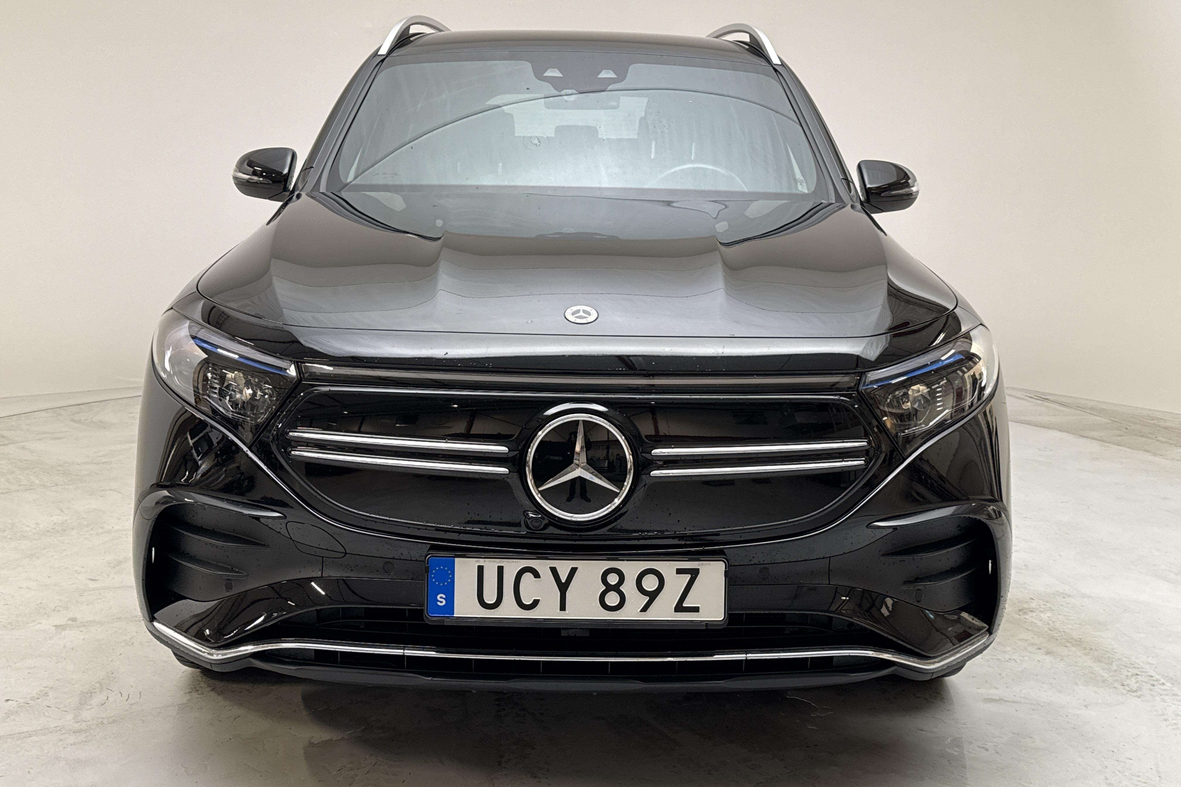 Mercedes EQB 300 4MATIC X243 (228hk) - 32 020 km - Automaattinen - musta - 2023