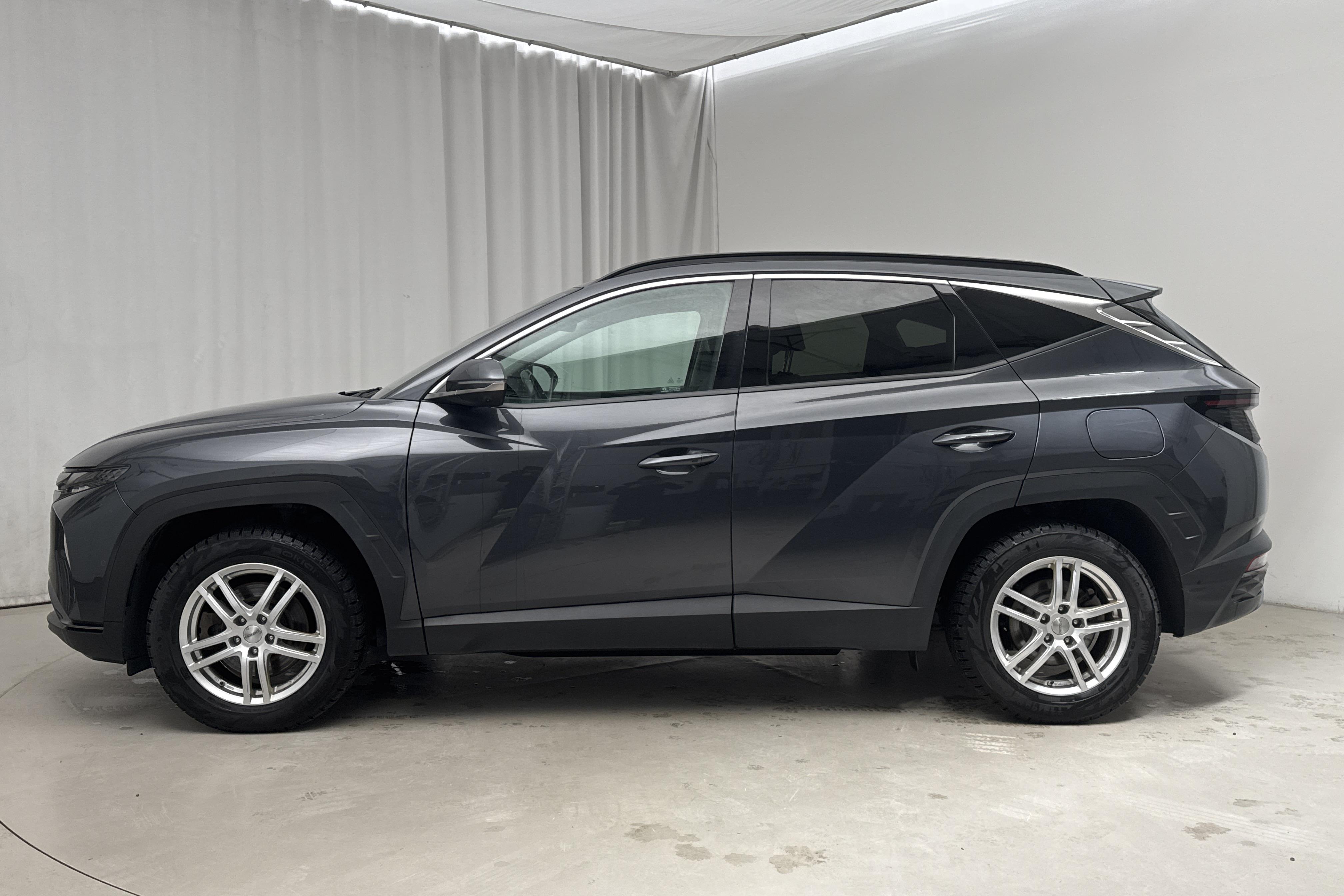 Hyundai Tucson 1.6 GDI plug-in hybrid 4WD (265hk) - 8 283 mil - Automat - grå - 2022