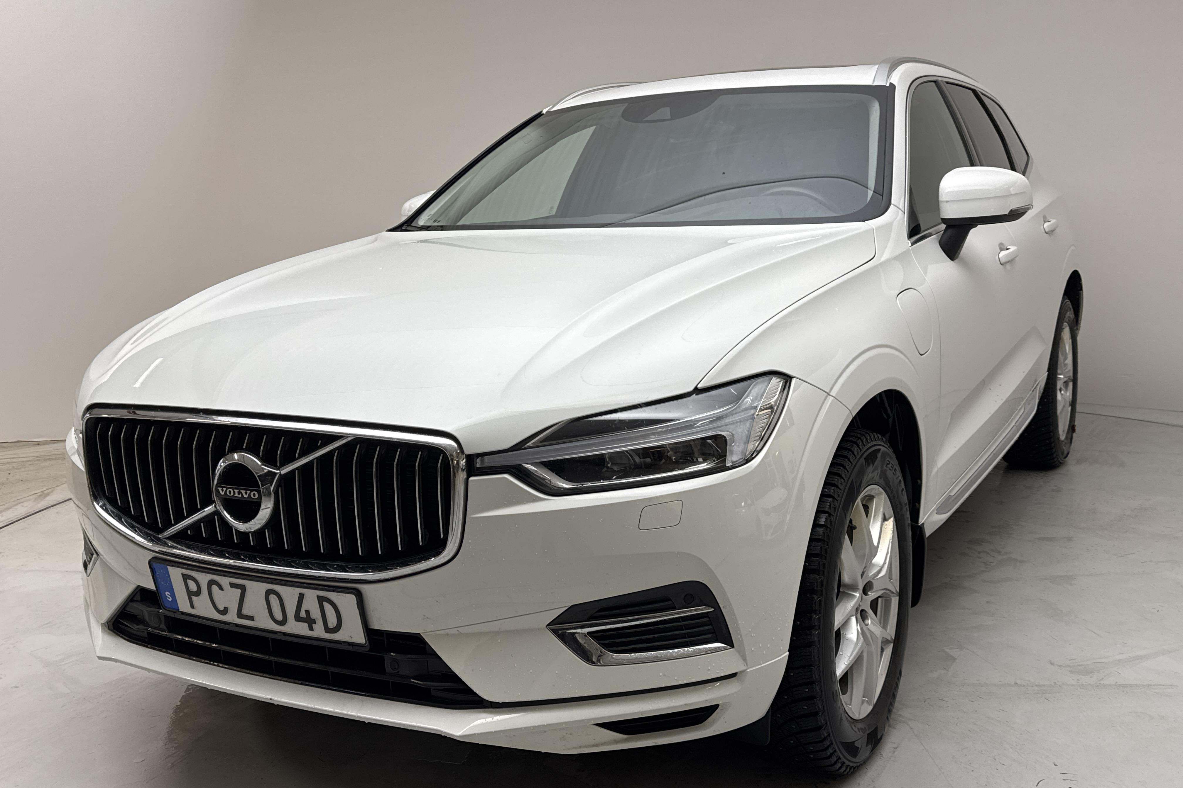 Volvo XC60 T6 AWD Recharge (340hk) - 12 124 mil - Automat - vit - 2021