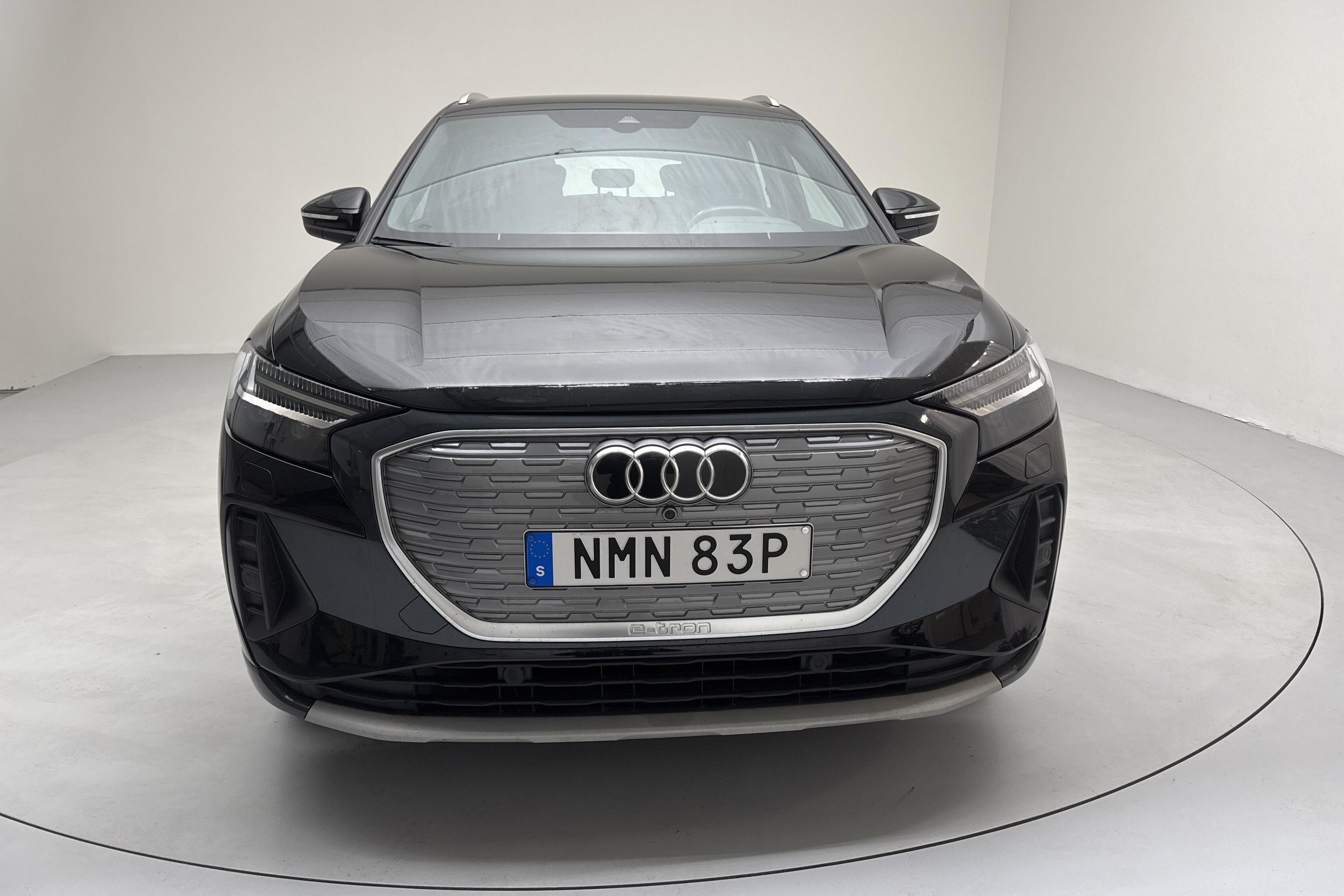 Audi Q4 40 e-tron 77 kWh (204hk) - 9 184 mil - Automat - svart - 2022