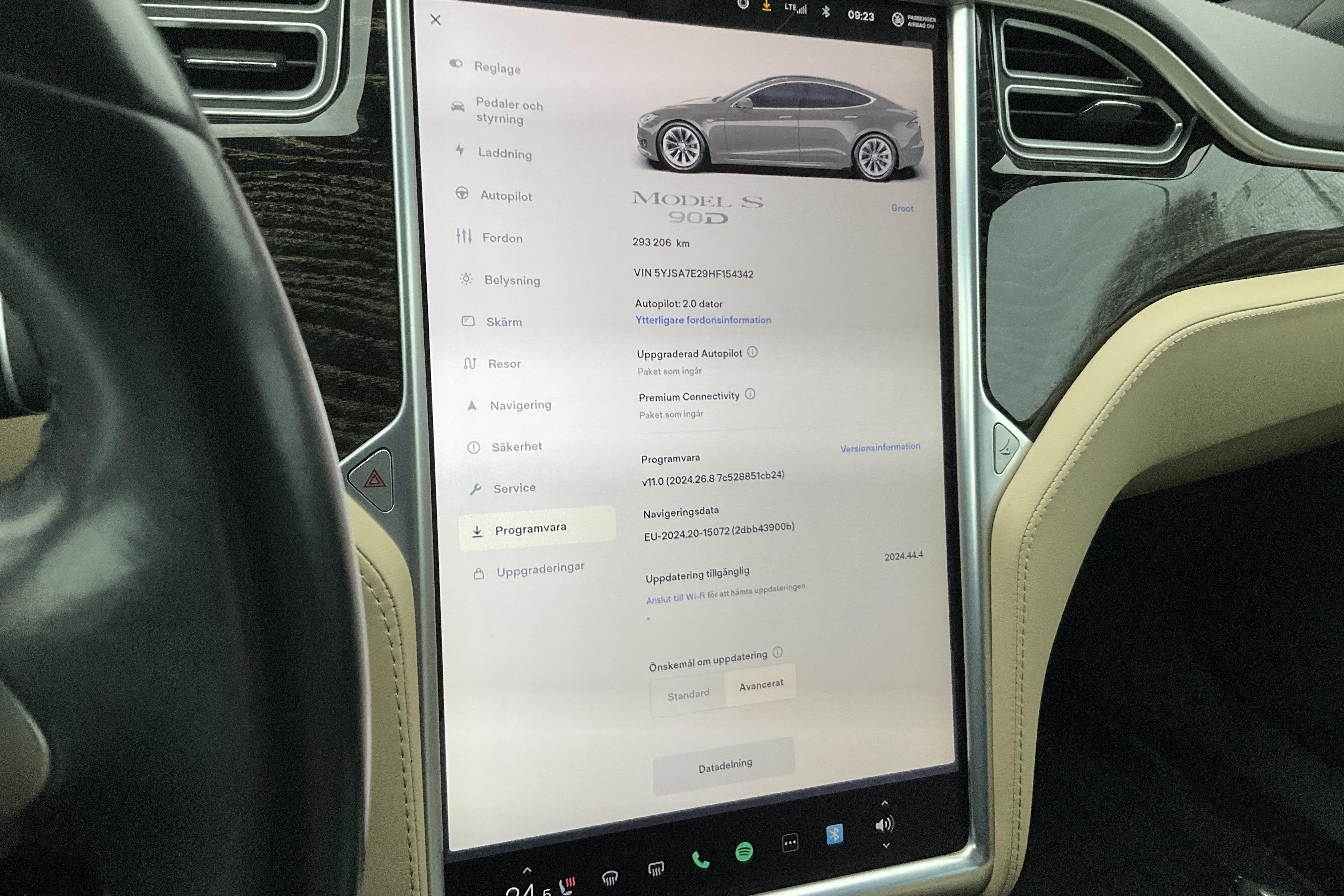 Tesla Model S 90D - 29 321 mil - Automat - grå - 2017