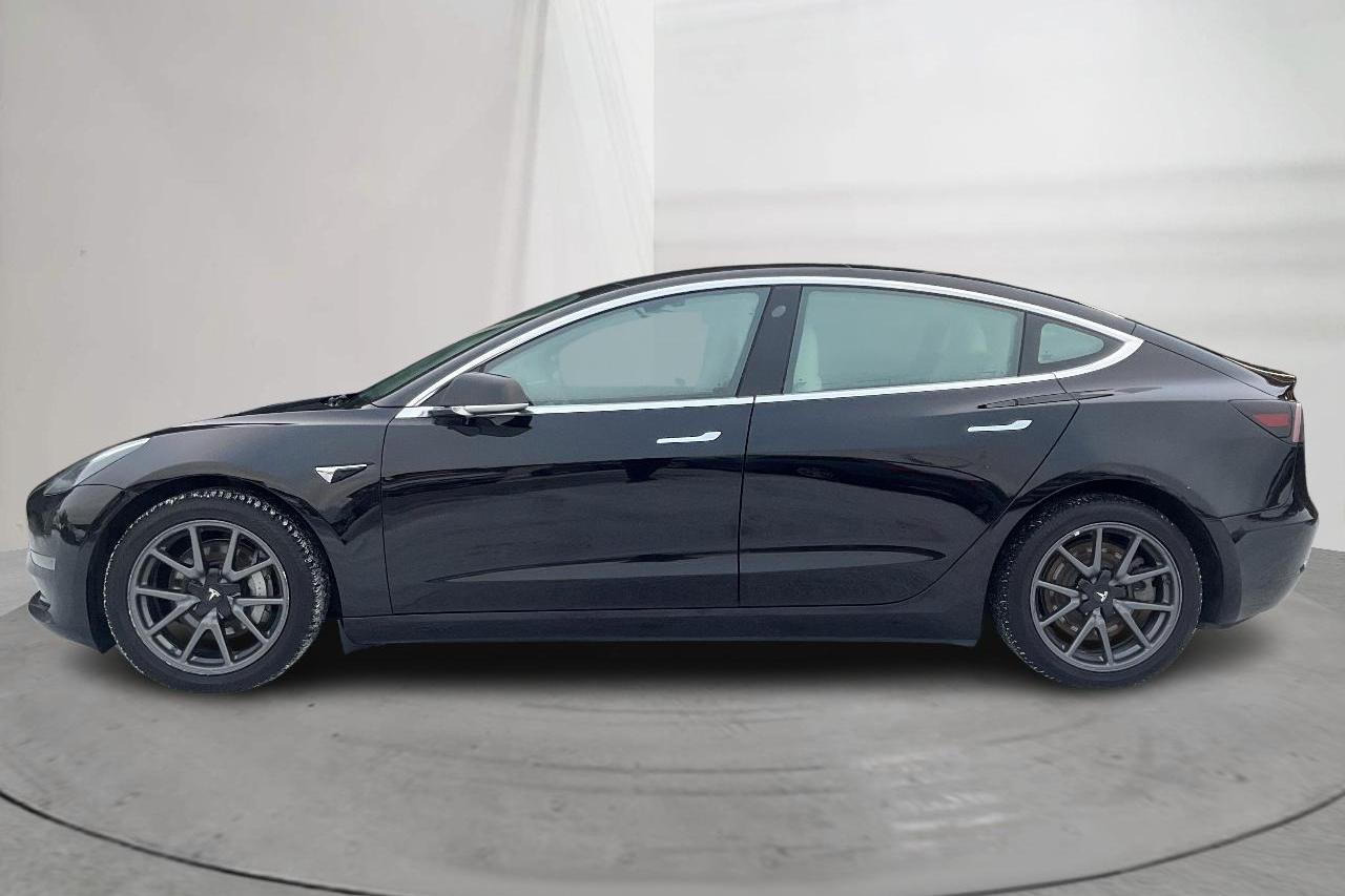 Tesla Model 3 Long Range Dual Motor AWD - 15 642 mil - Automat - svart - 2019