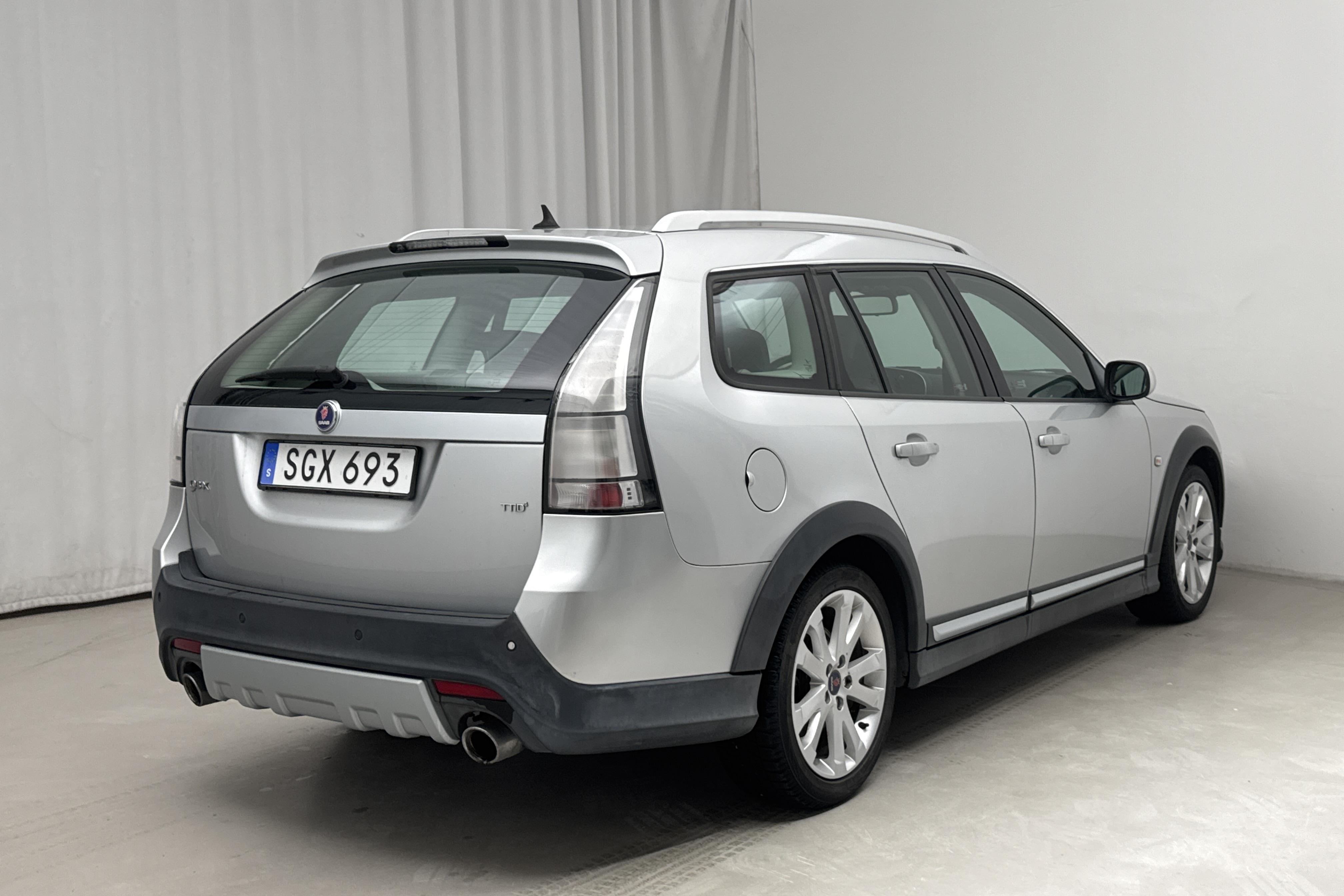 Saab 9-3X 1.9TTiD (180hk) - 14 954 mil - Manuell - grå - 2011