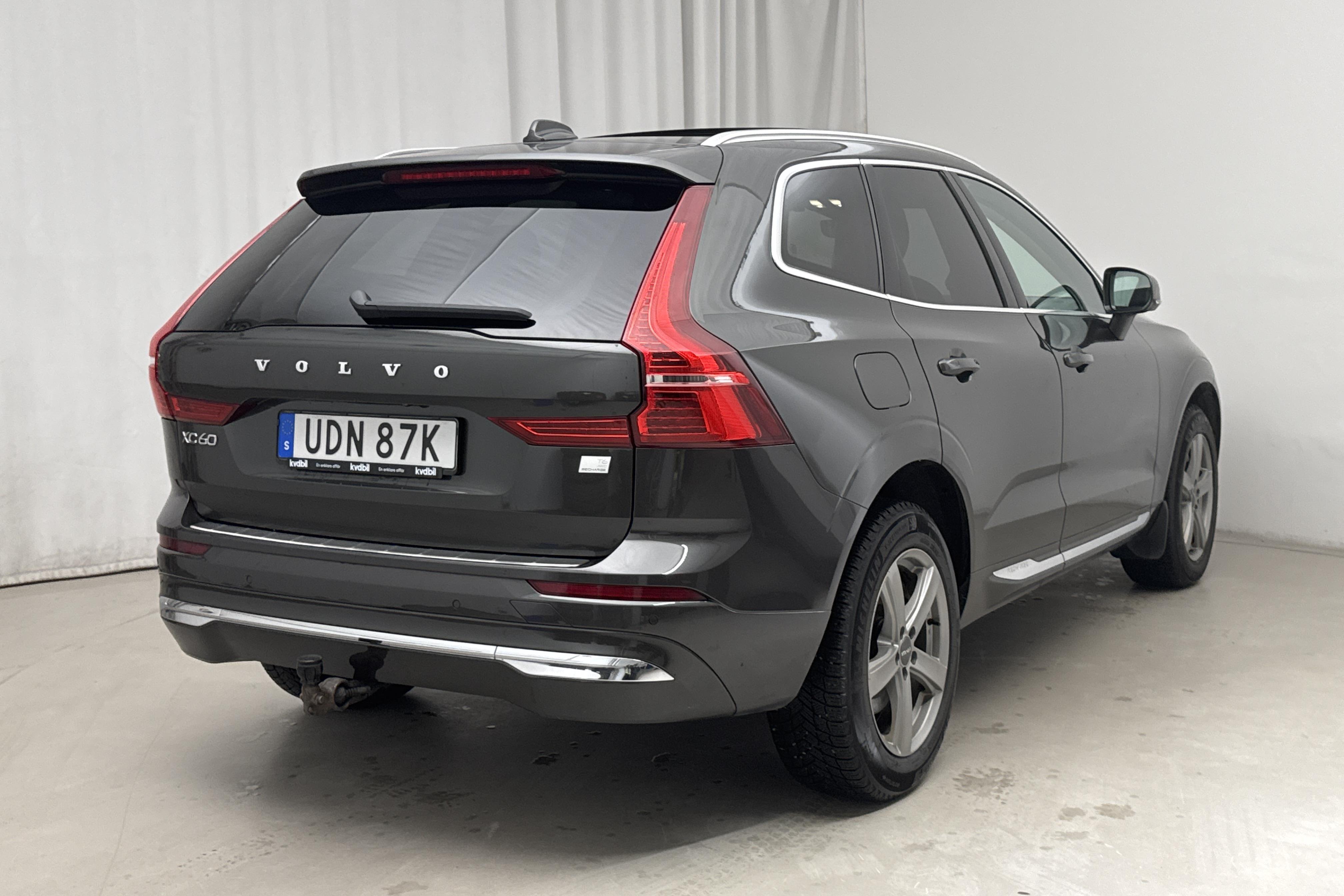 Volvo XC60 T6 AWD Recharge (340hk) - 10 556 mil - Automat - Dark Grey - 2022