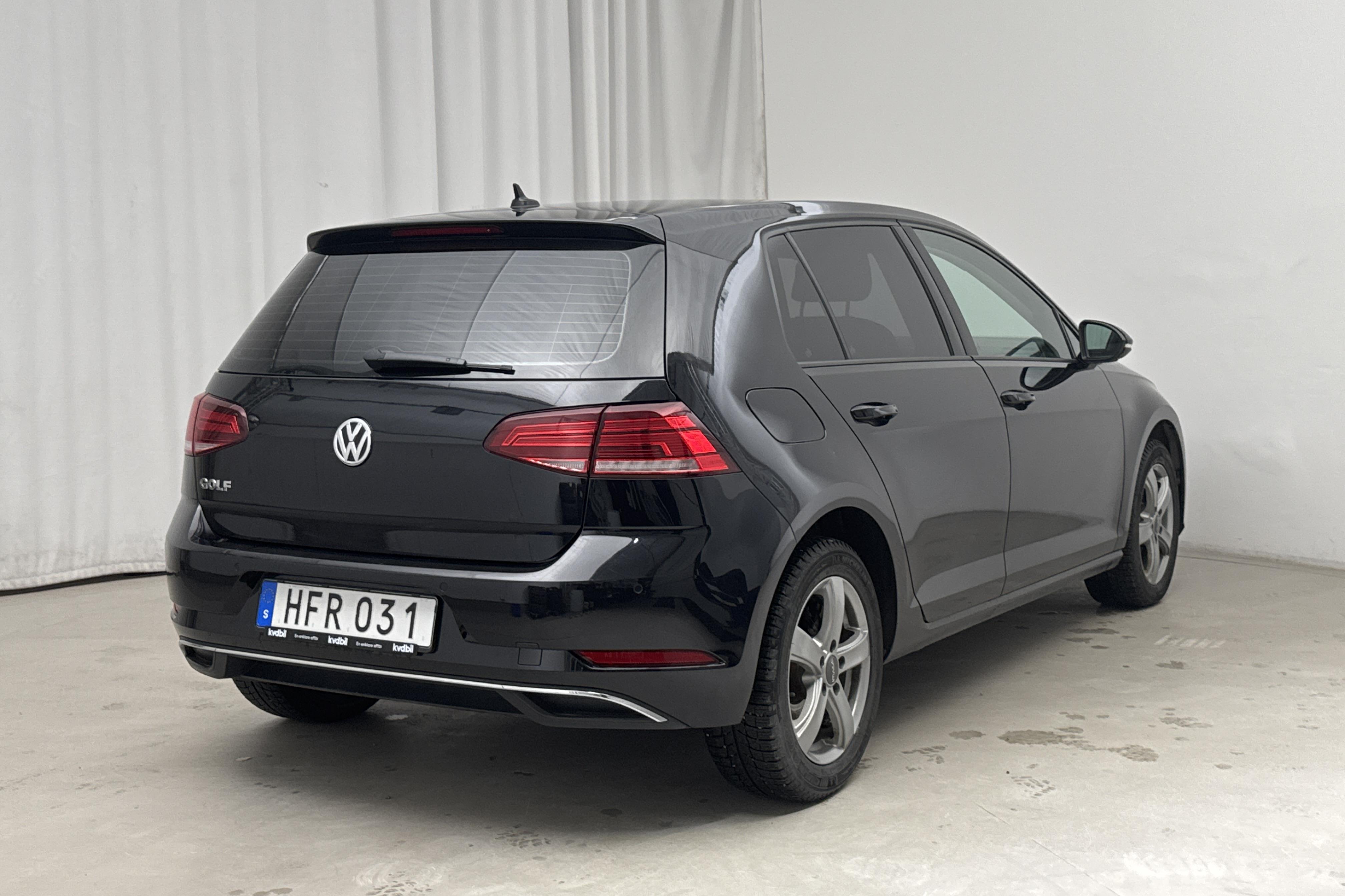 VW Golf VII 1.0 TSI 5dr (115hk) - 11 166 mil - Automat - svart - 2019