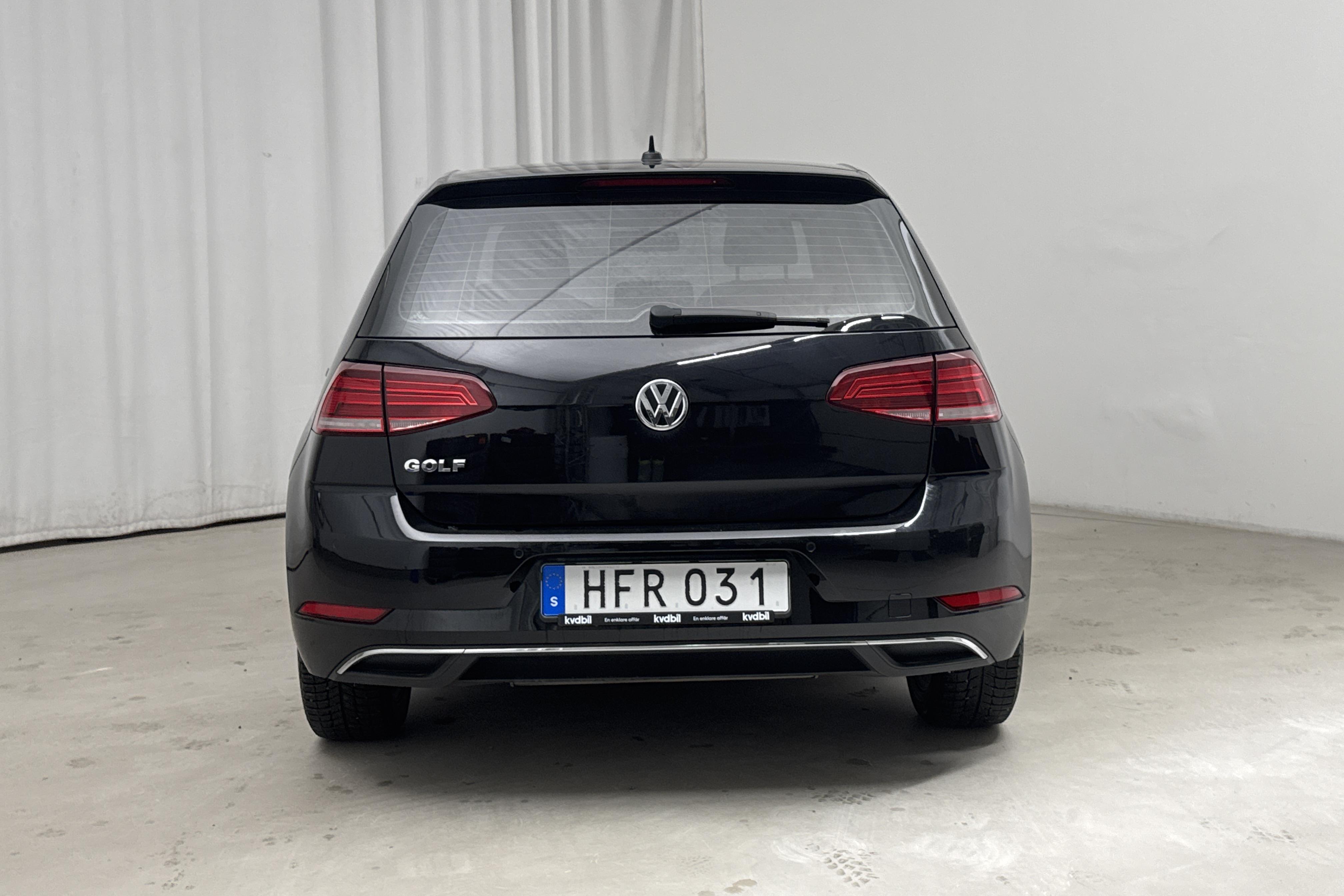 VW Golf VII 1.0 TSI 5dr (115hk) - 11 166 mil - Automat - svart - 2019