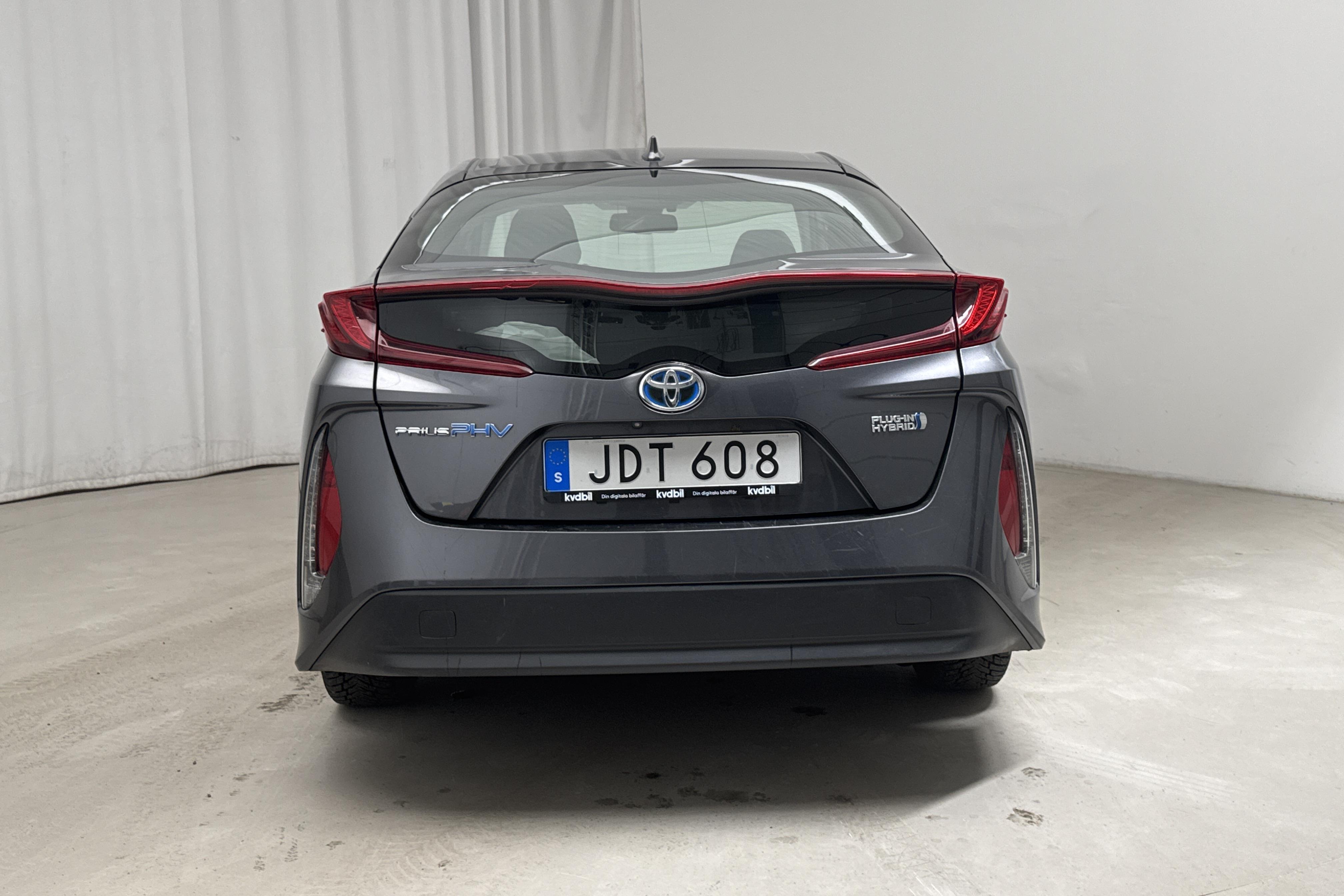 Toyota Prius 1.8 Plug-In (99hk) - 139 230 km - Automatic - Dark Grey - 2018