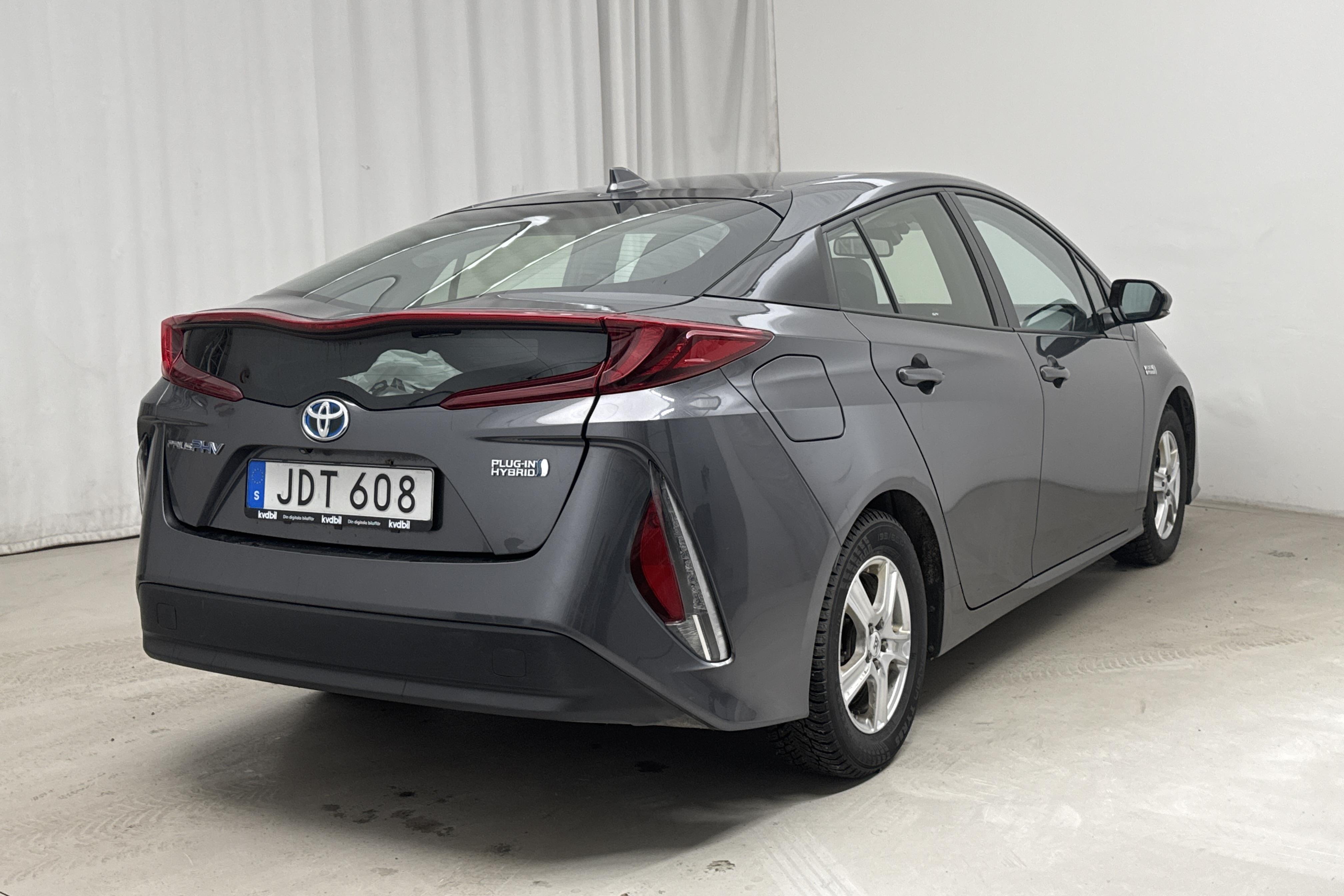 Toyota Prius 1.8 Plug-In (99hk) - 139 230 km - Automatic - Dark Grey - 2018