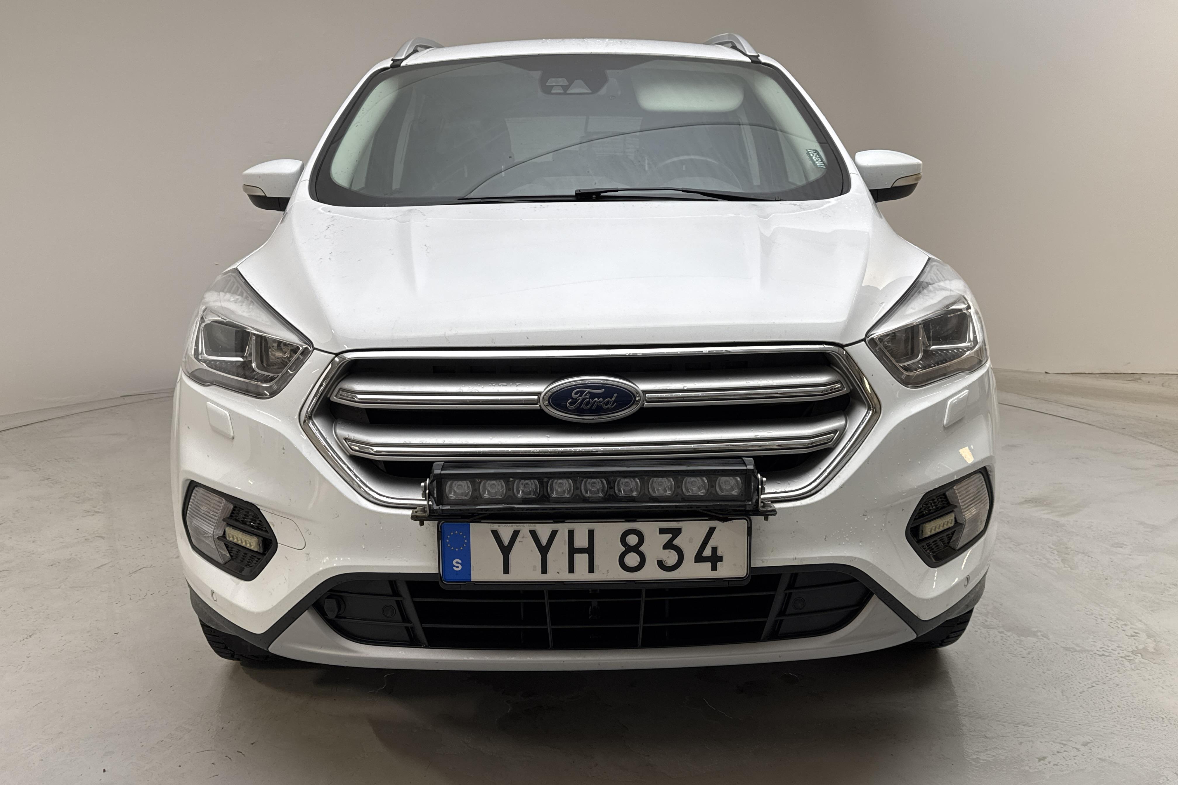 Ford Kuga 1.5 EcoBoost AWD (180hk) - 38 300 km - Automatic - white - 2018