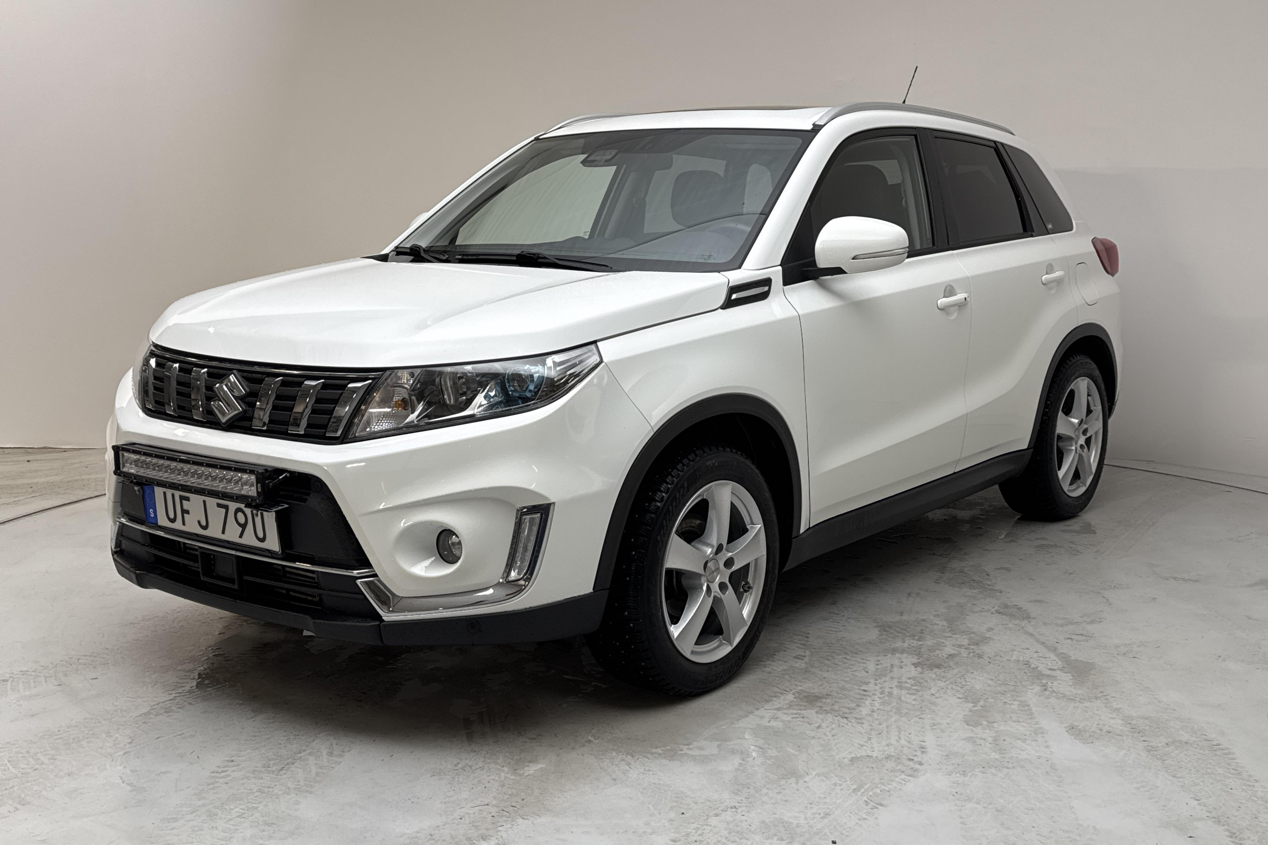 Suzuki Vitara 1.4T Boosterjet Allgrip 4x4 (140hk) - 2 815 mil - Automat - vit - 2020