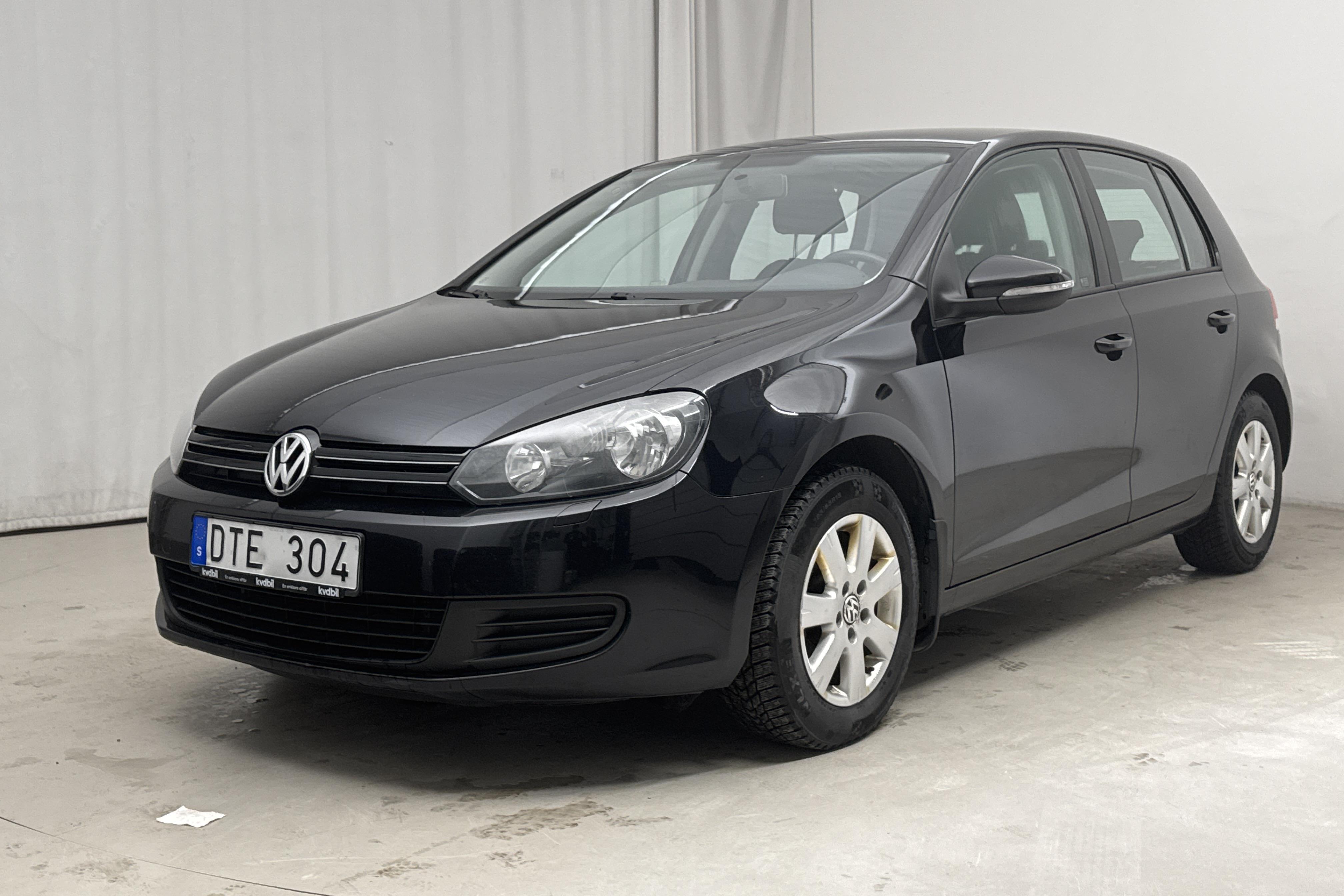 VW 1.6 TDI BlueMotion 5dr (105hk) - 151 360 km - Automaatne - must - 2012