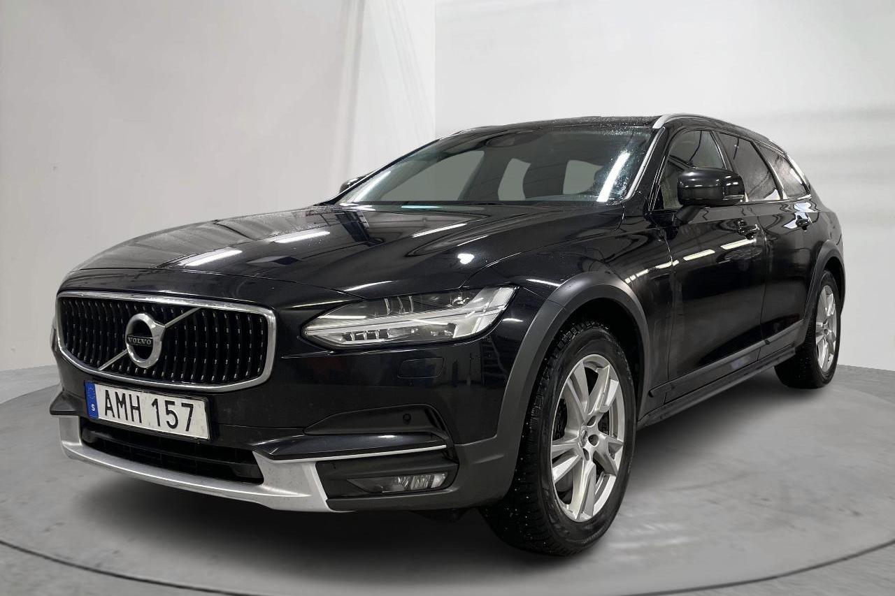 Volvo V90 D5 Cross Country AWD (235hk) - 226 480 km - Automatyczna - czarny - 2019