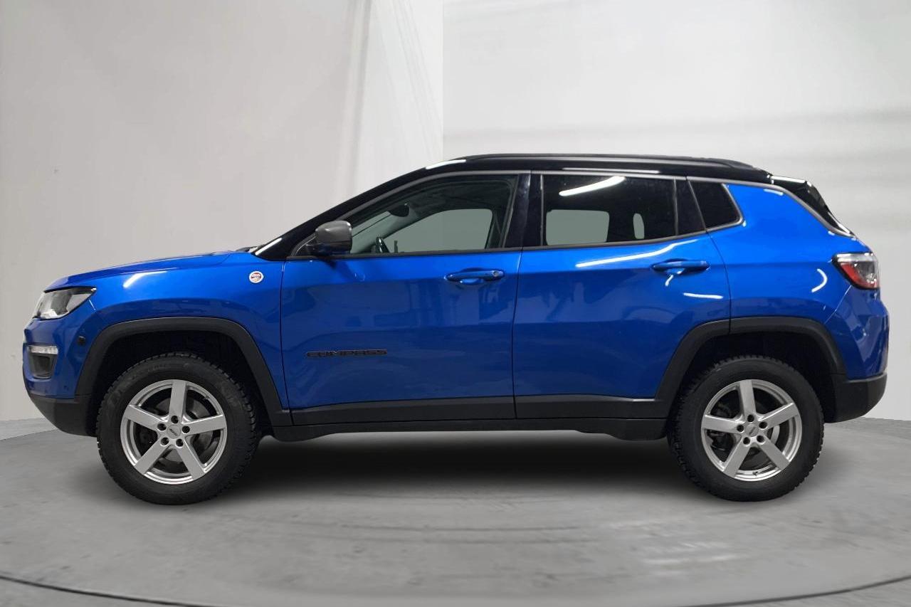 JEEP Compass 2.0 4WD (170hk) - 8 756 mil - Automat - blå - 2019