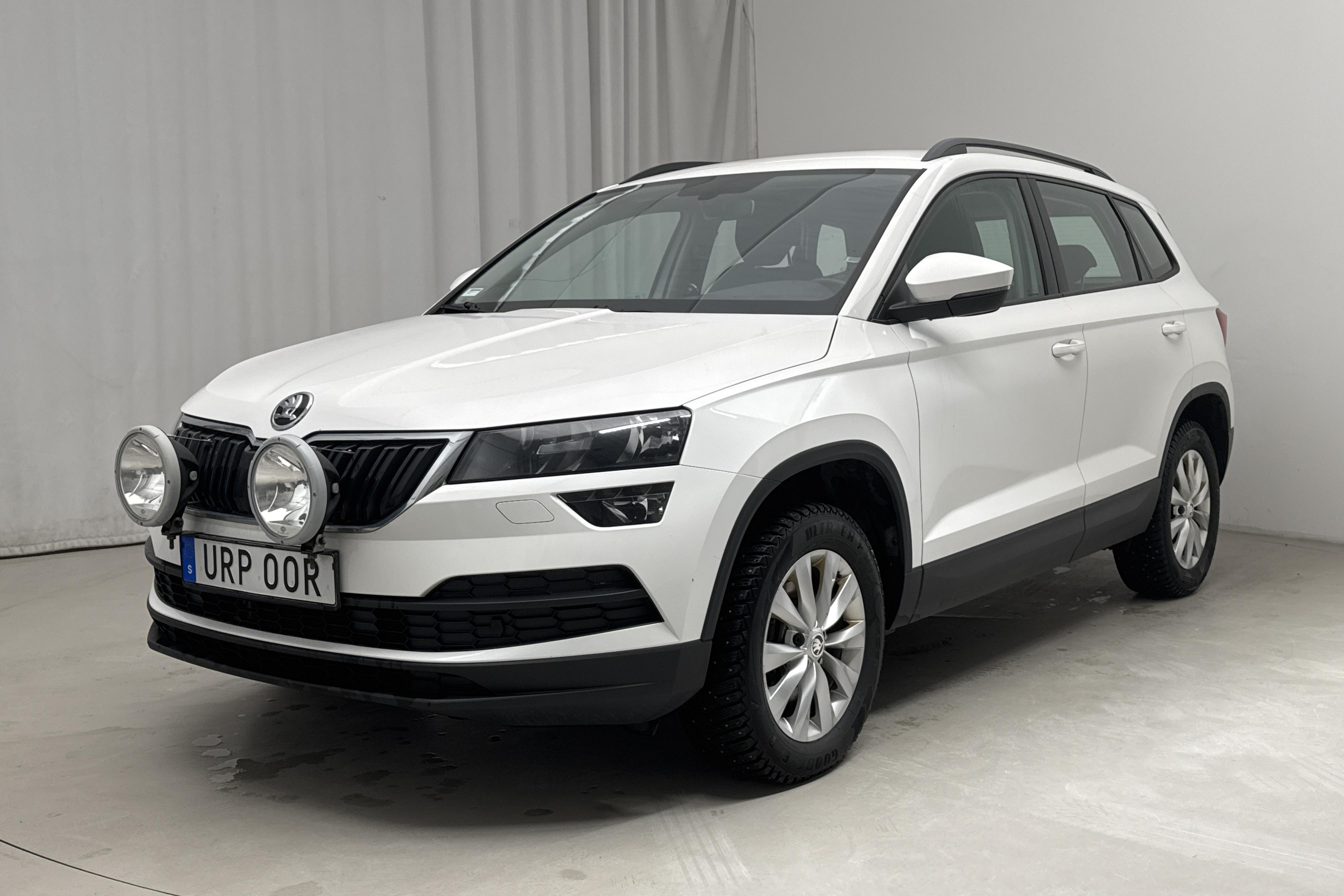 Skoda Karoq 2.0 TDI 4X4 (150hk) - 10 988 mil - Manuell - vit - 2019