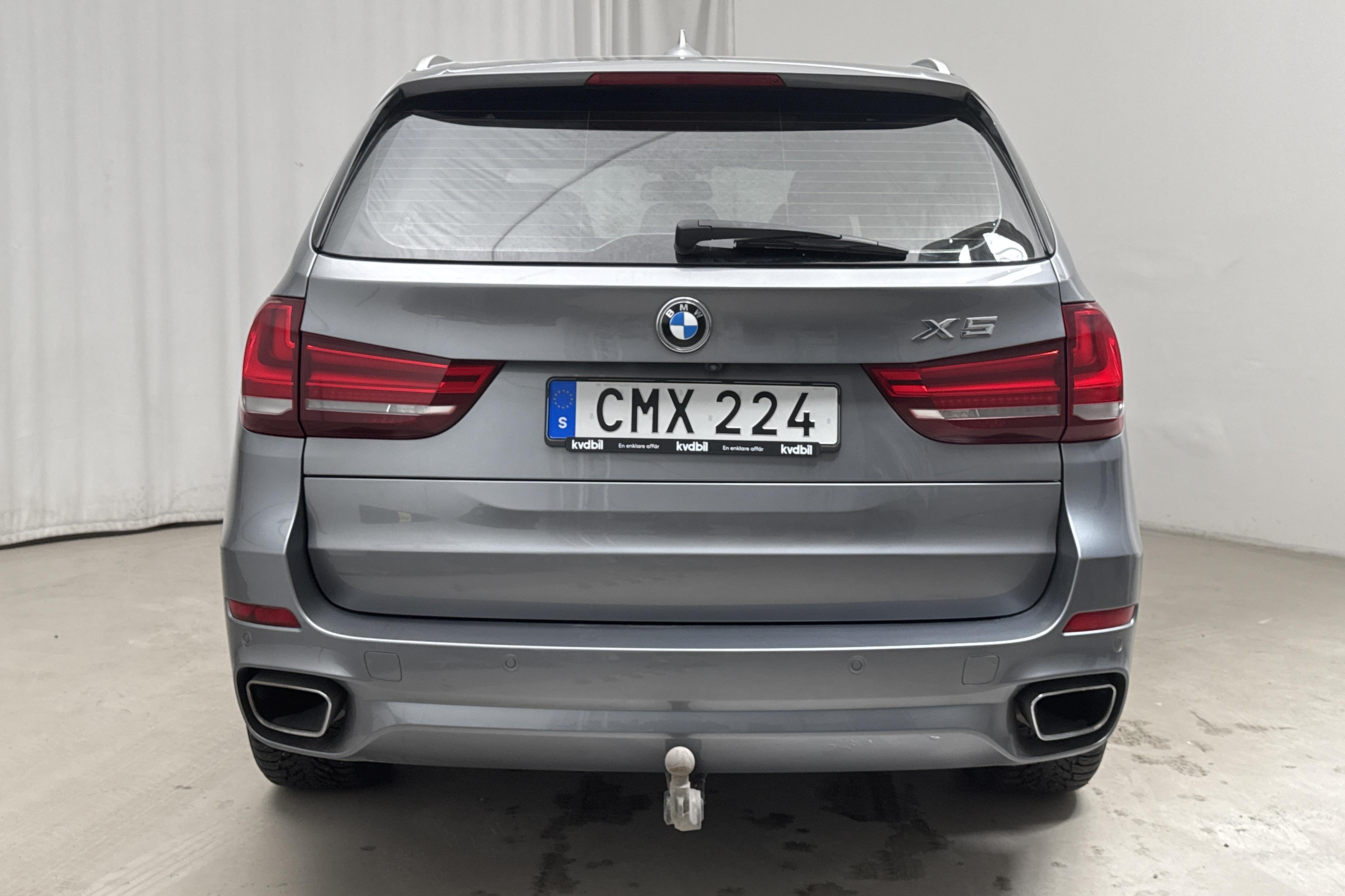 BMW X5 xDrive30d, F15 (258hk) - 113 980 km - Automatyczna - szary - 2018