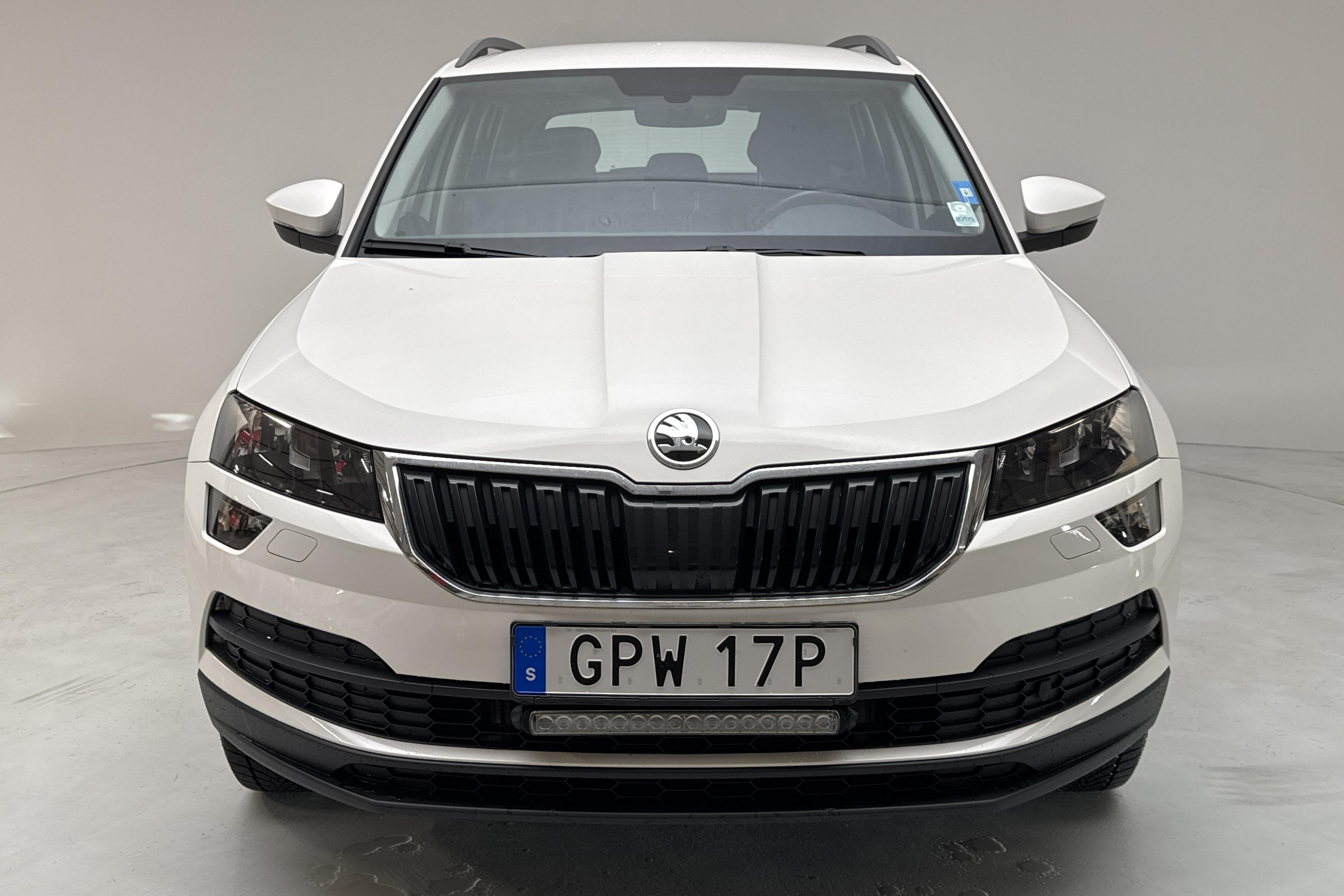 Skoda Karoq 2.0 TDI 4X4 (150hk) - 4 176 mil - Manuell - vit - 2019