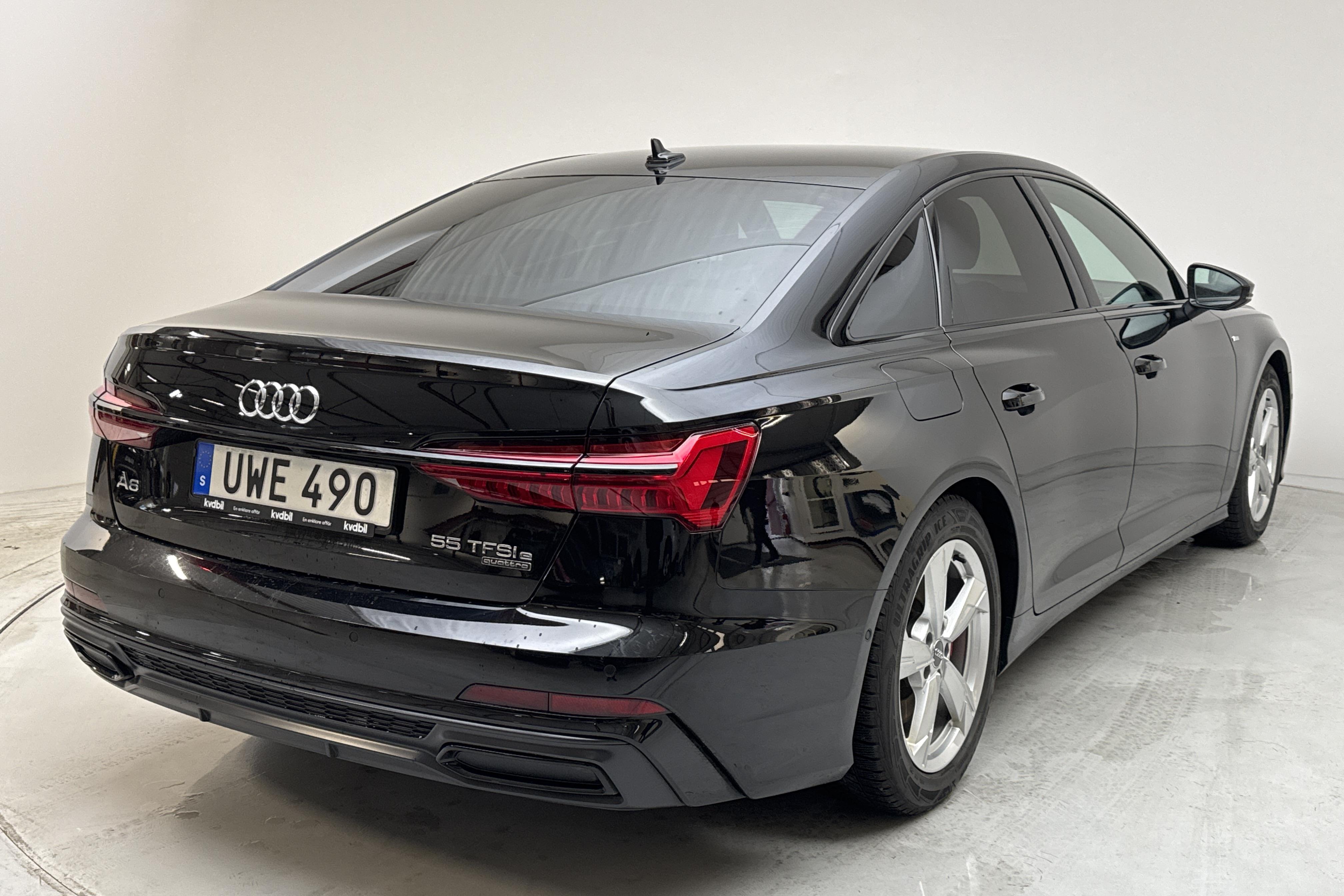 Audi A6 Sedan 55 TFSI e quattro (367hk) - 7 268 mil - Automat - svart - 2022