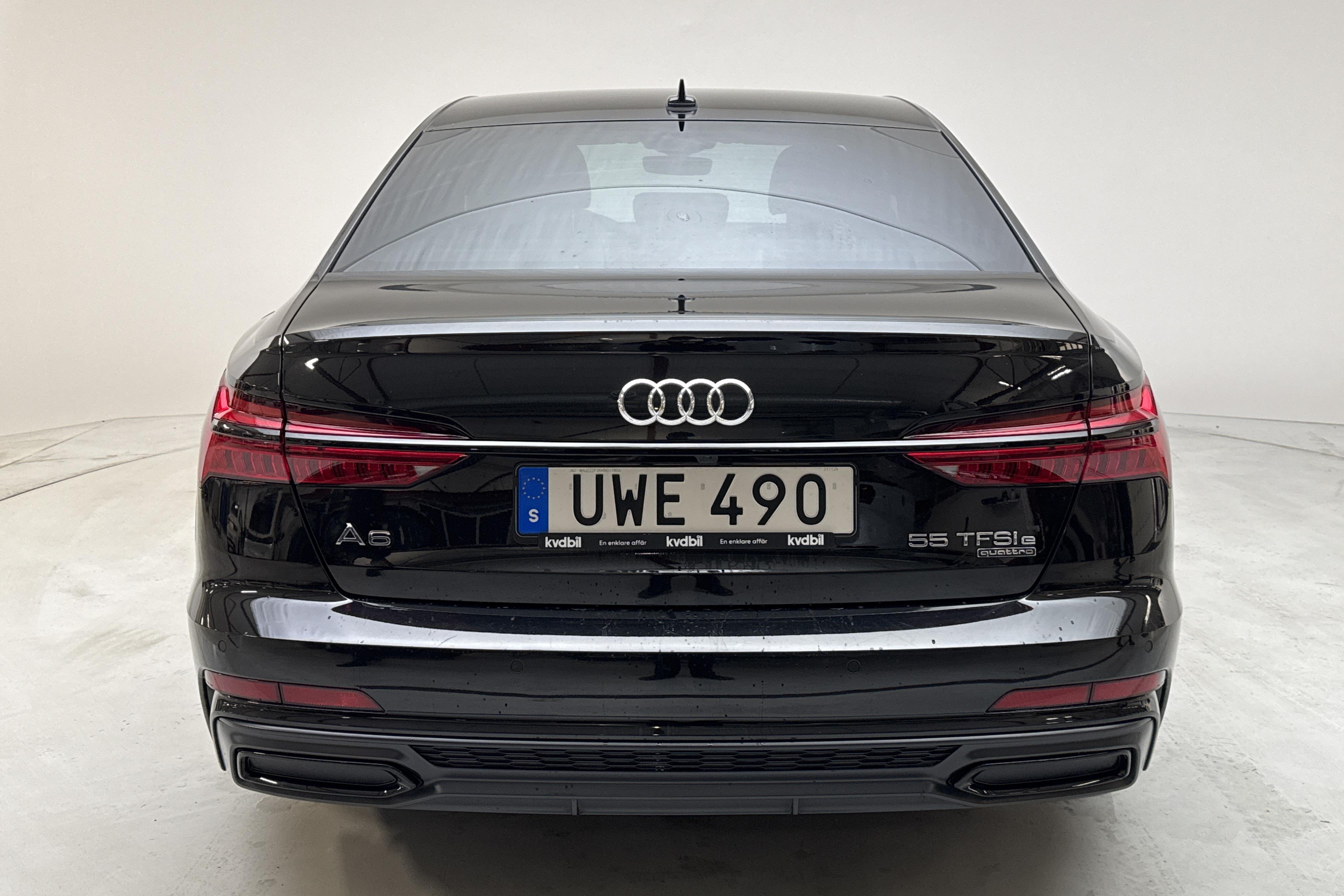 Audi A6 Sedan 55 TFSI e quattro (367hk) - 7 268 mil - Automat - svart - 2022