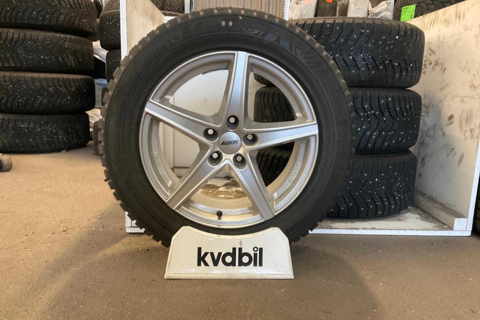 Vinterhjul (nr 7) KUMHO WINTERCRAFT ICE 235/55R17 - 0 km