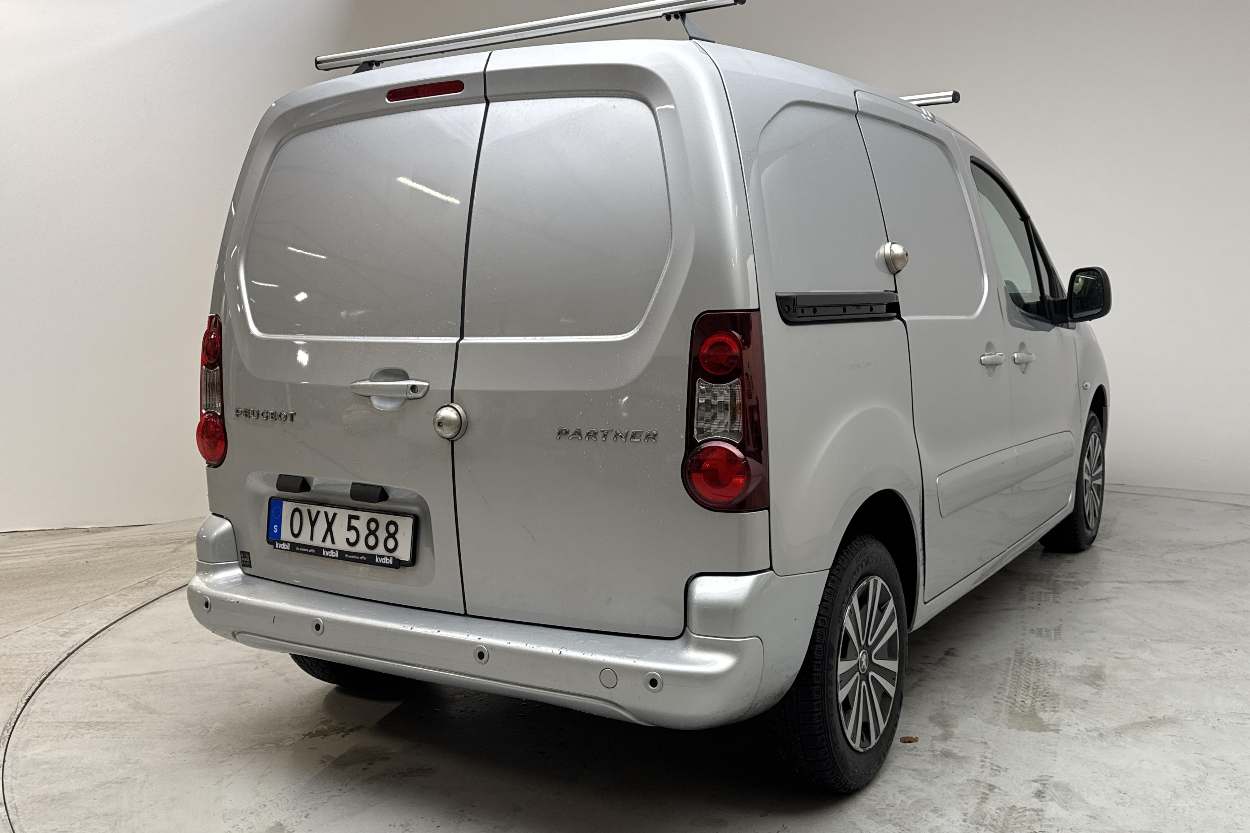 Peugeot Partner 1.6 BlueHDI Skåp (100hk) - 11 480 mil - Manuell - Light Grey - 2016