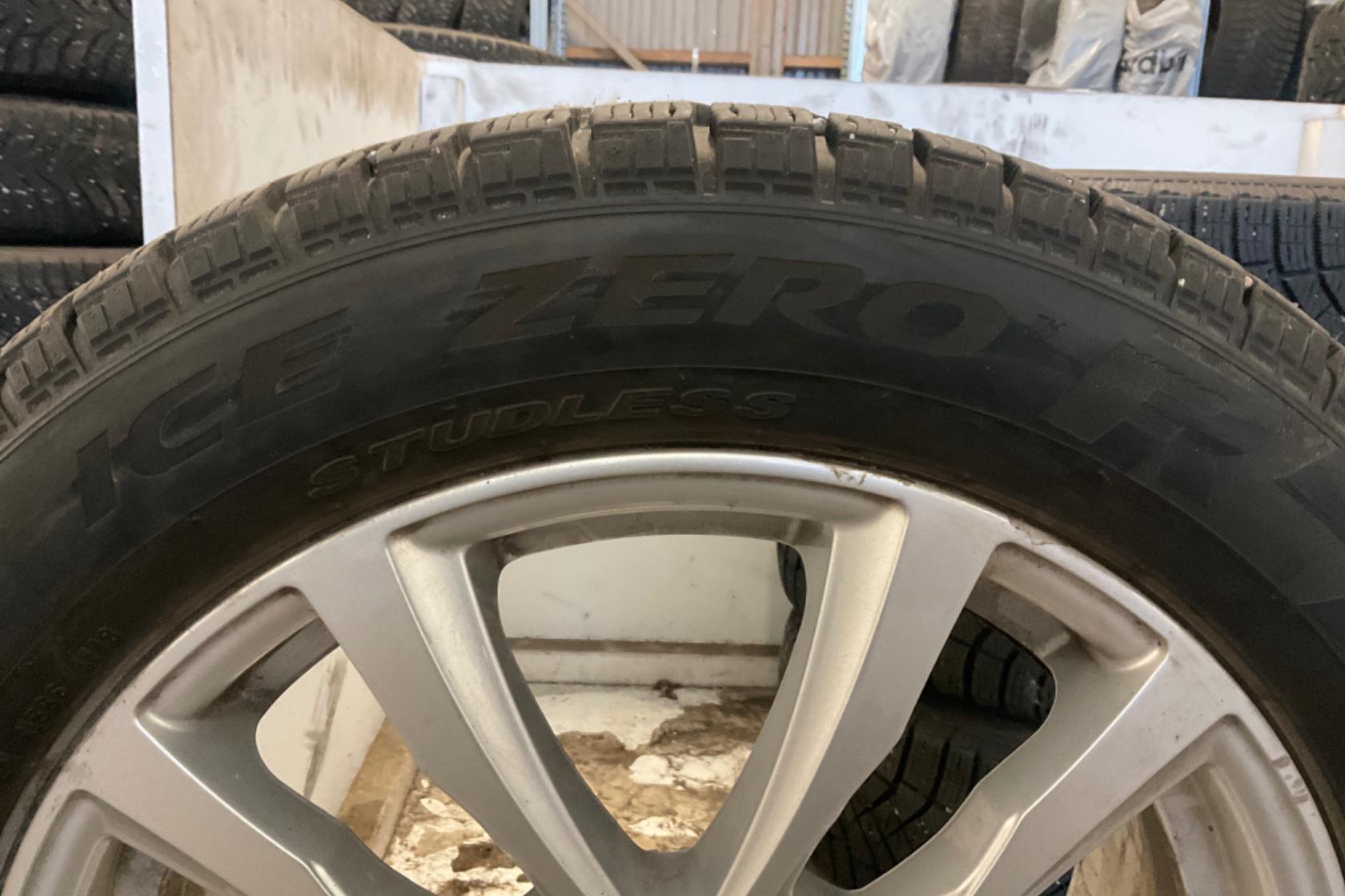 Vinterhjul (nr 9) PIRELLI ICE ZERO 225/55R17 - 0 km