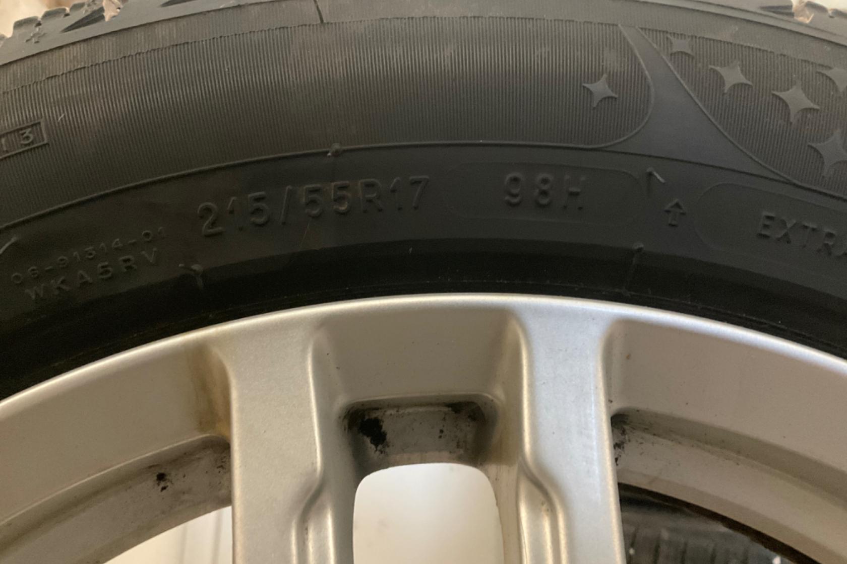 Vinterhjul (nr 21) MICHELIN X-ICE 215/55R17 - 0 km