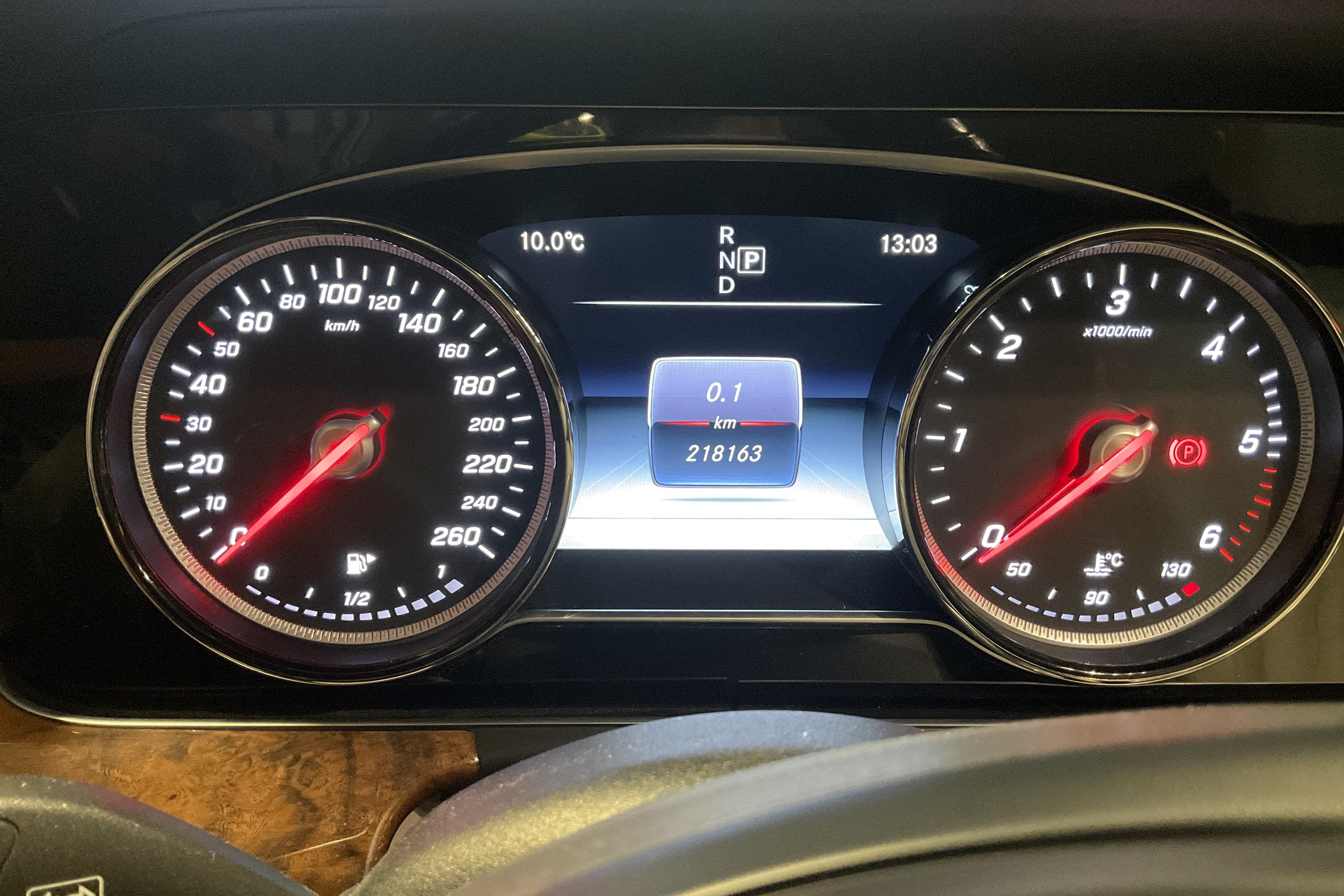 Mercedes E 200 d Kombi S213 (150hk) - 218 160 km - Automatic - gray - 2018