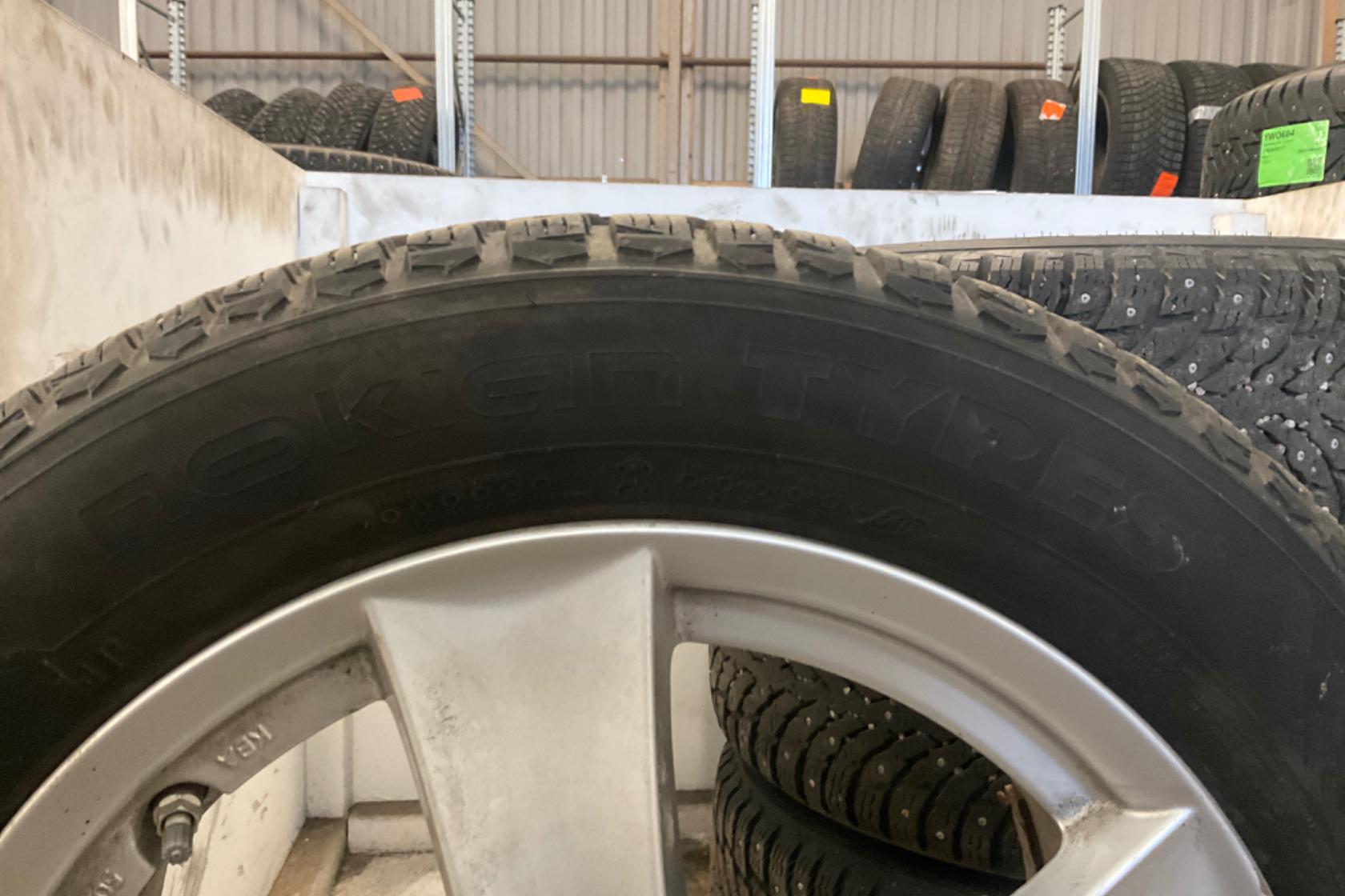 Vinterhjul (nr 38) NOKIAN HAKKAPELIITA 9 225/55R17 - 0 km