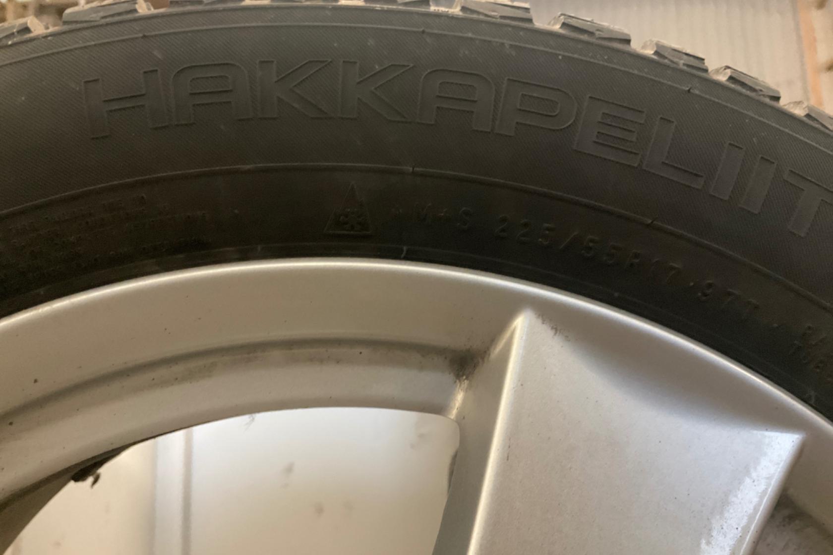 Vinterhjul (nr 38) NOKIAN HAKKAPELIITA 9 225/55R17 - 0 km