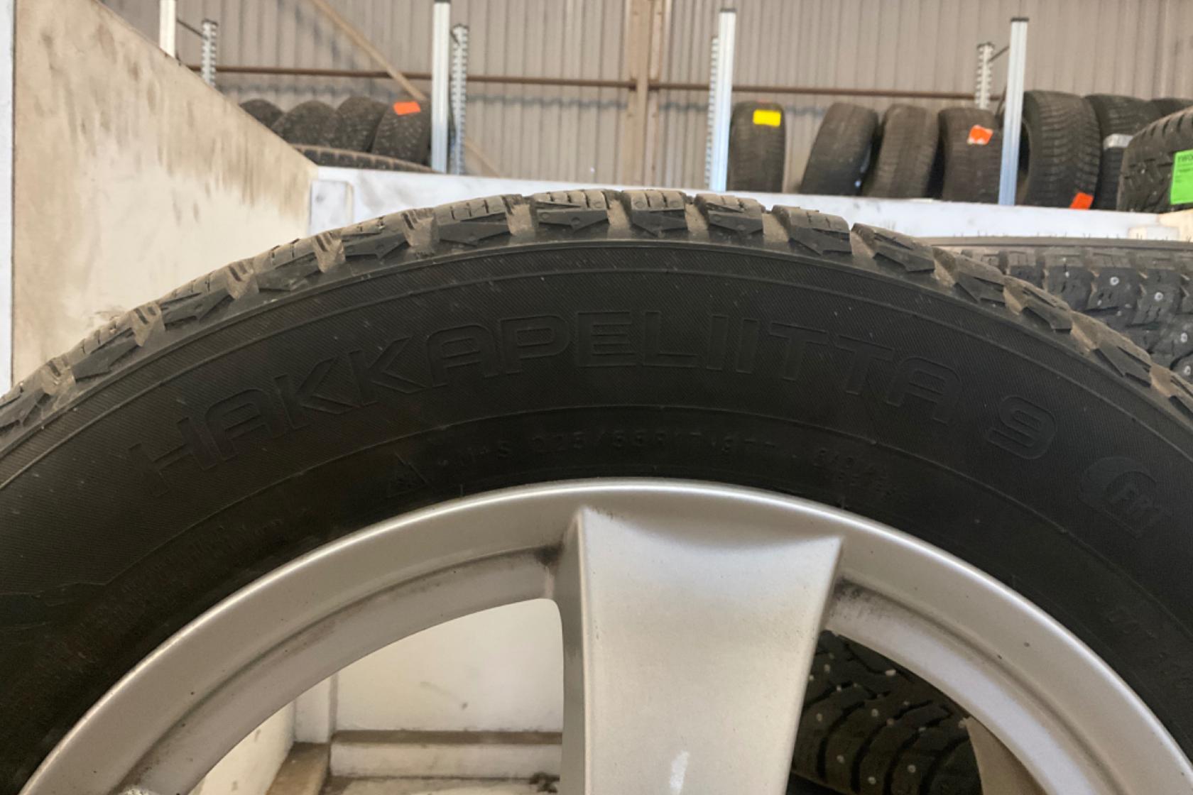 Vinterhjul (nr 38) NOKIAN HAKKAPELIITA 9 225/55R17 - 0 km