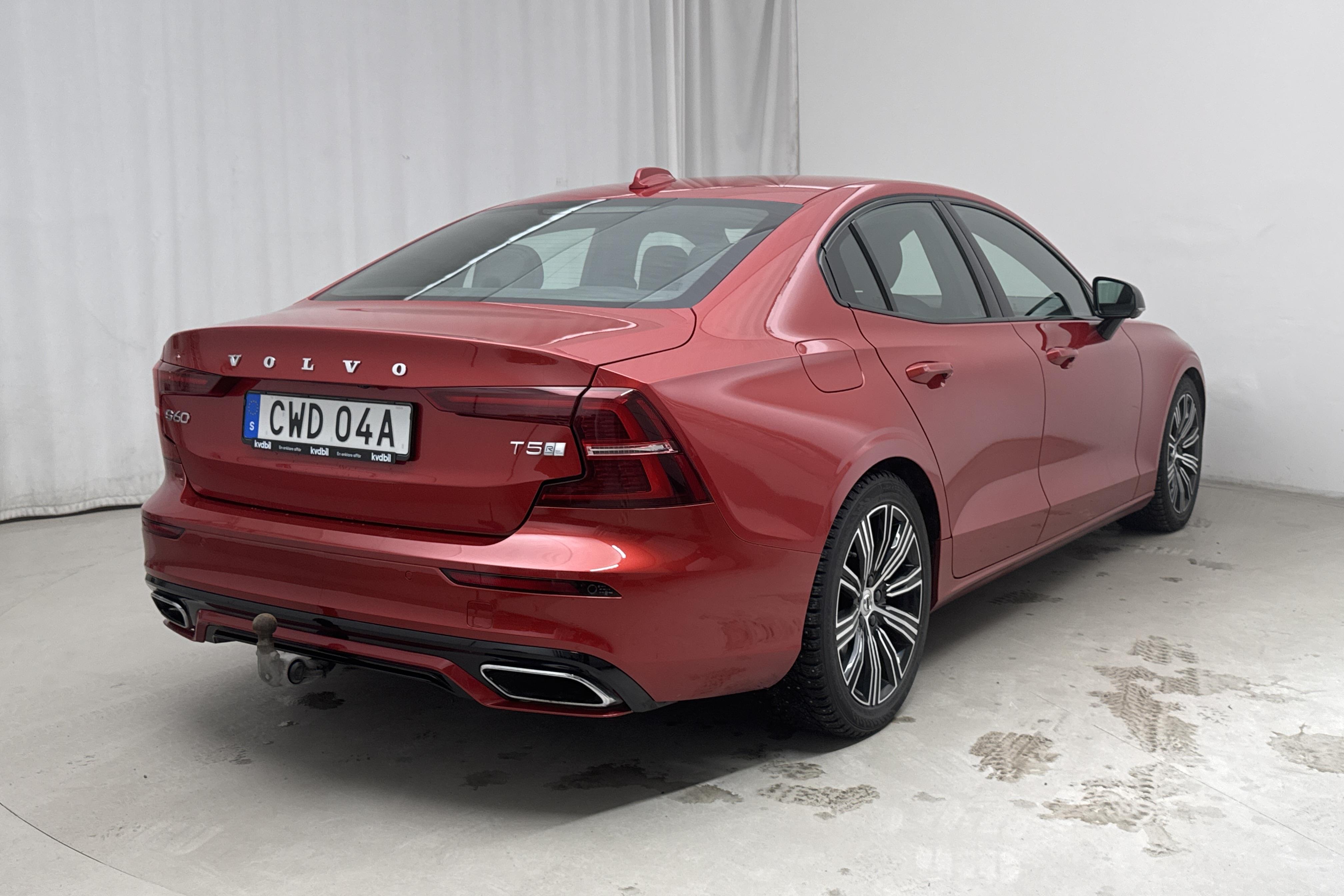 Volvo S60 T5 (250hk) - 94 480 km - Automatic - red - 2020