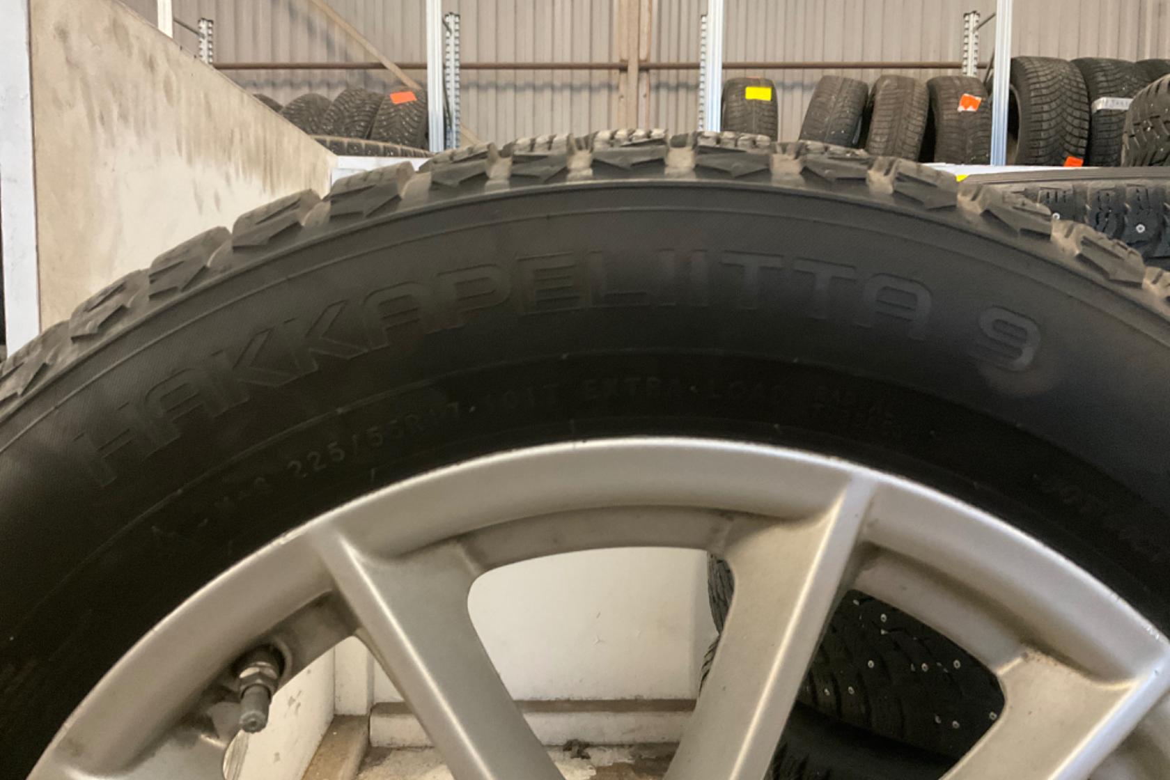 Vinterhjul (nr 40) NOKIAN HAKKAPELIITTA 9 225/55R17 - 0 km