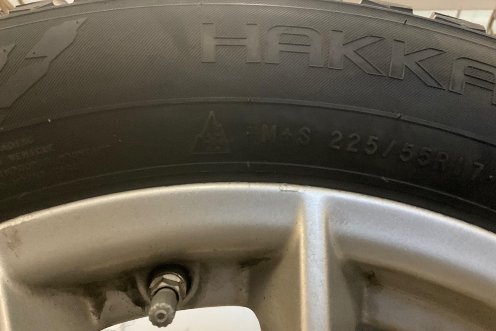 Vinterhjul (nr 40) NOKIAN HAKKAPELIITTA 9 225/55R17 - 0 km