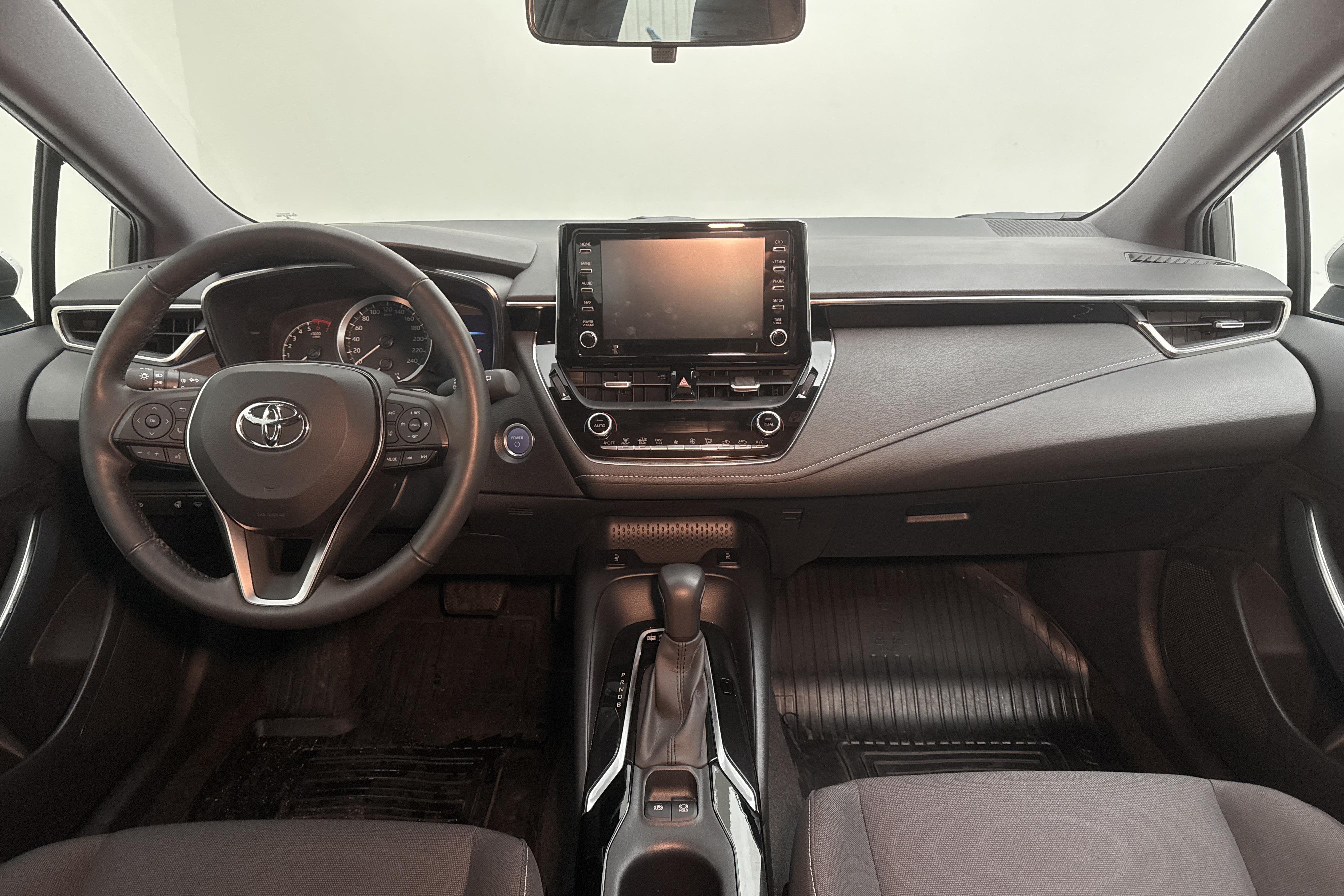 Toyota Corolla 1.8 Hybrid 5dr (122hk) - 1 122 mil - Automat - vit - 2022