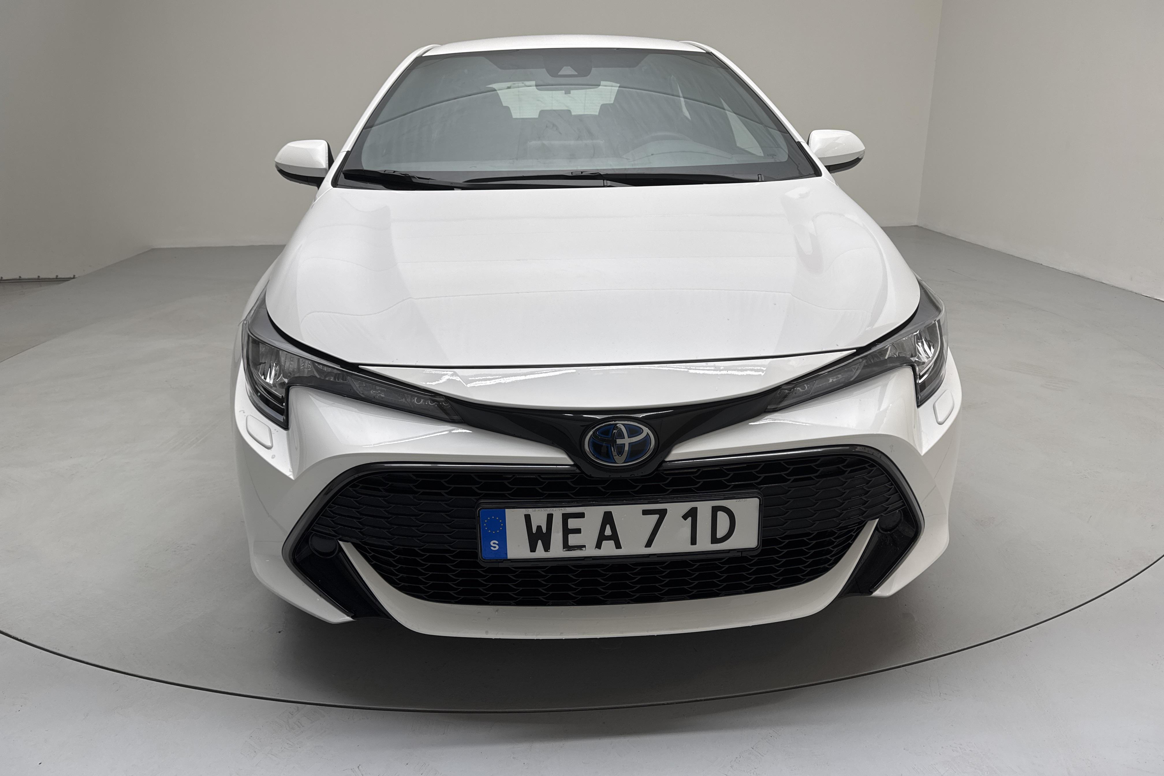 Toyota Corolla 1.8 Hybrid 5dr (122hk) - 1 122 mil - Automat - vit - 2022