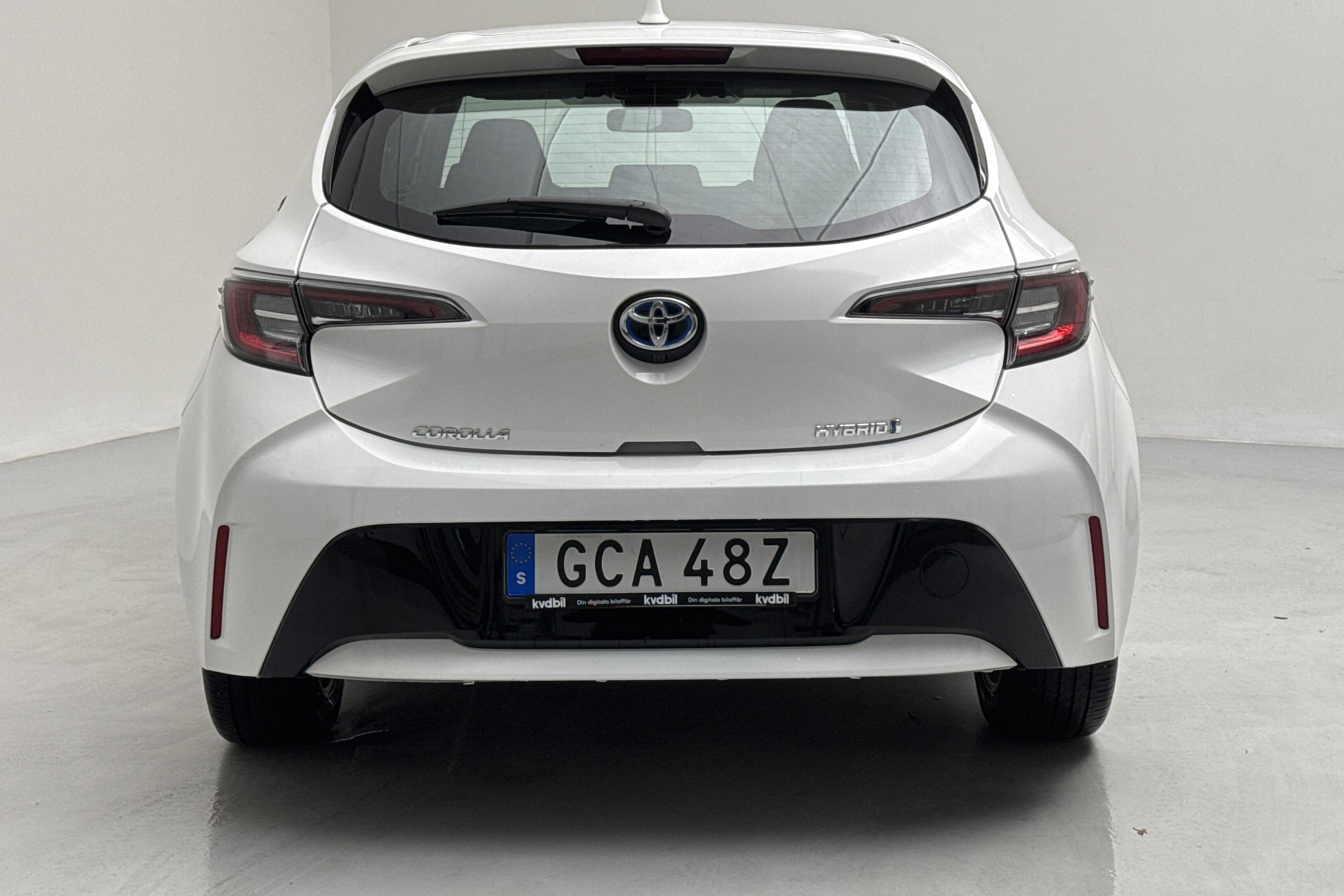 Toyota Corolla 1.8 Hybrid 5dr (122hk) - 12 100 km - Automaattinen - valkoinen - 2022