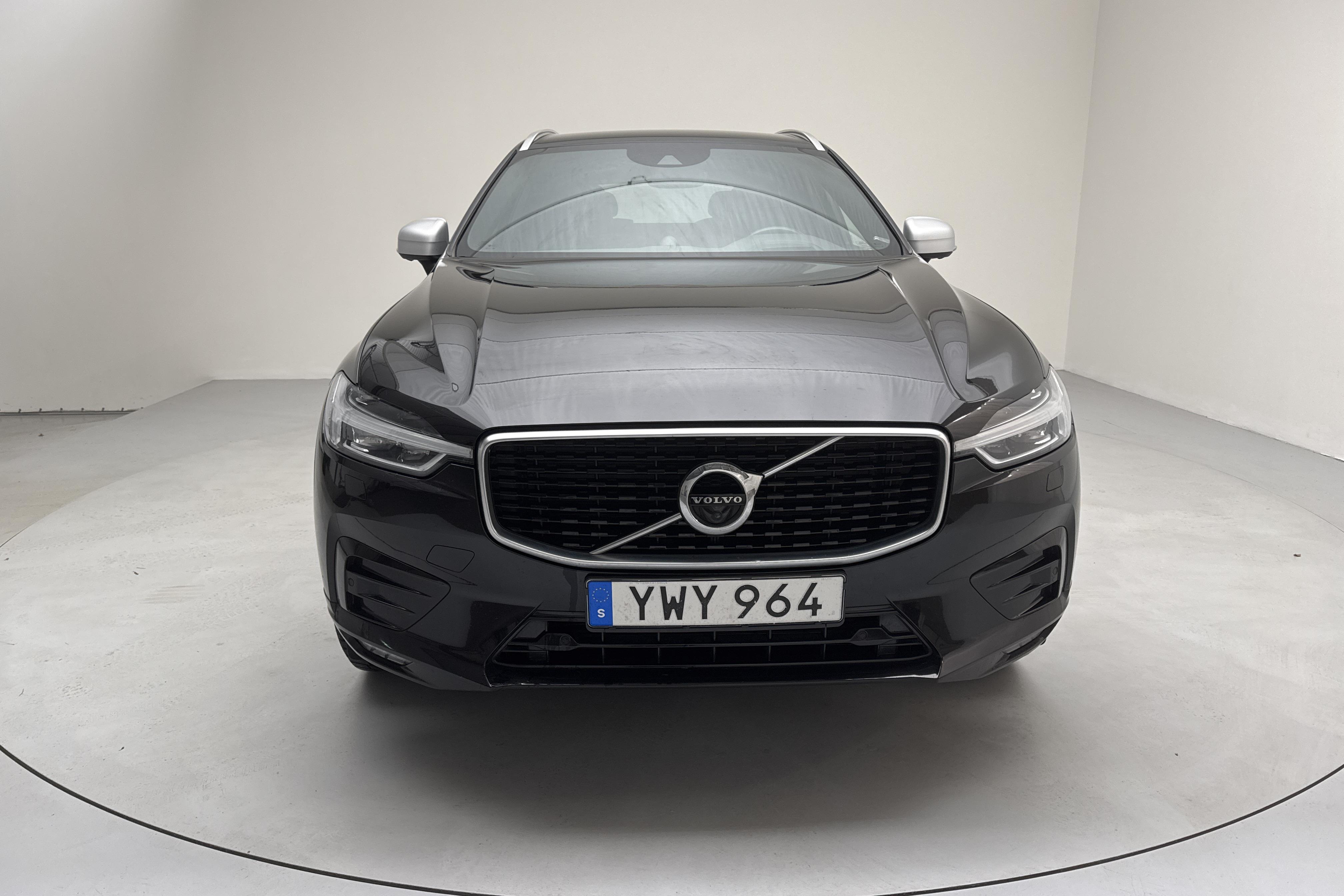 Volvo XC60 D4 AWD (190hk) - 135 920 km - Automaattinen - musta - 2019